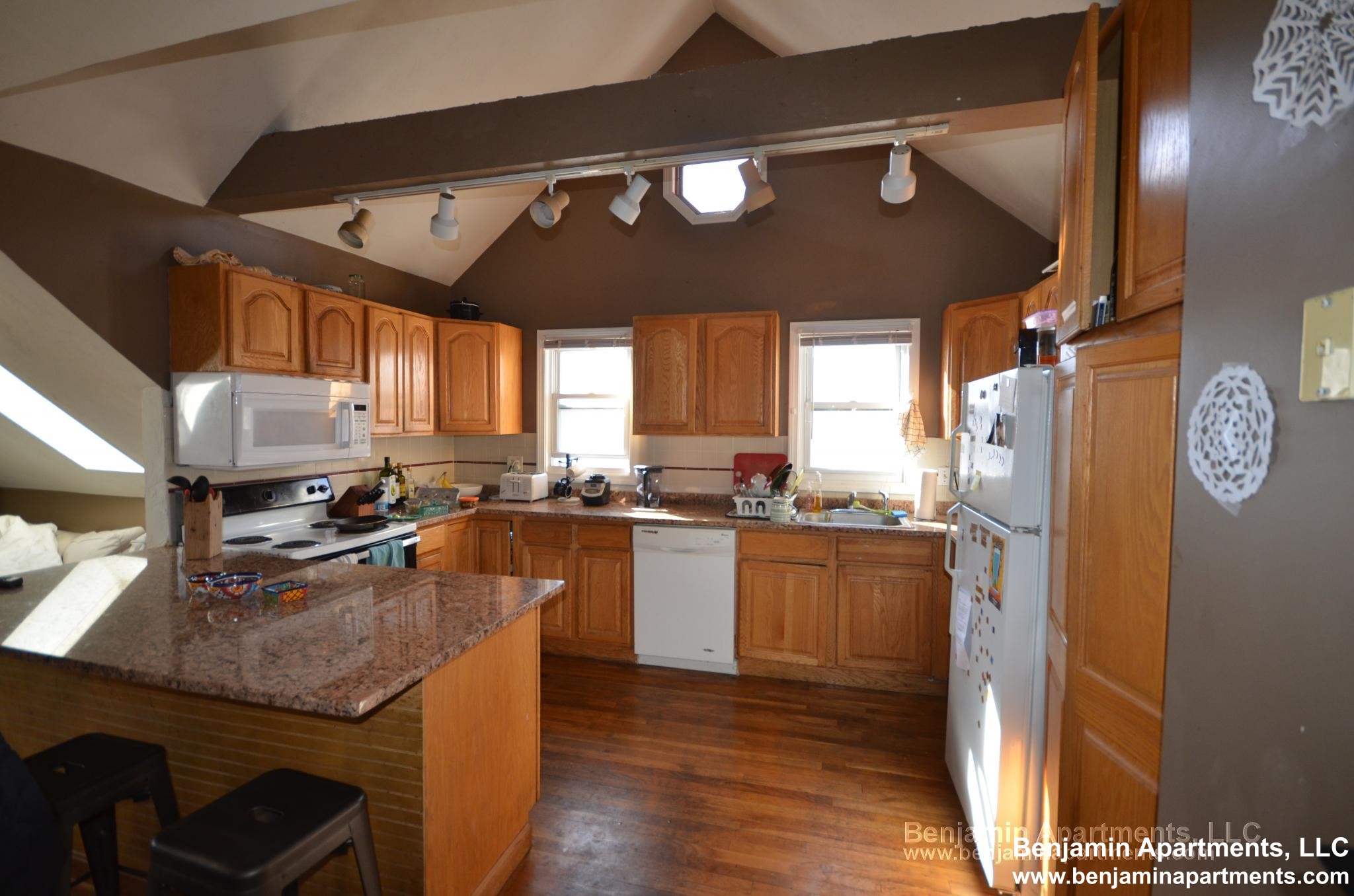 42 Brainerd Rd, Allston