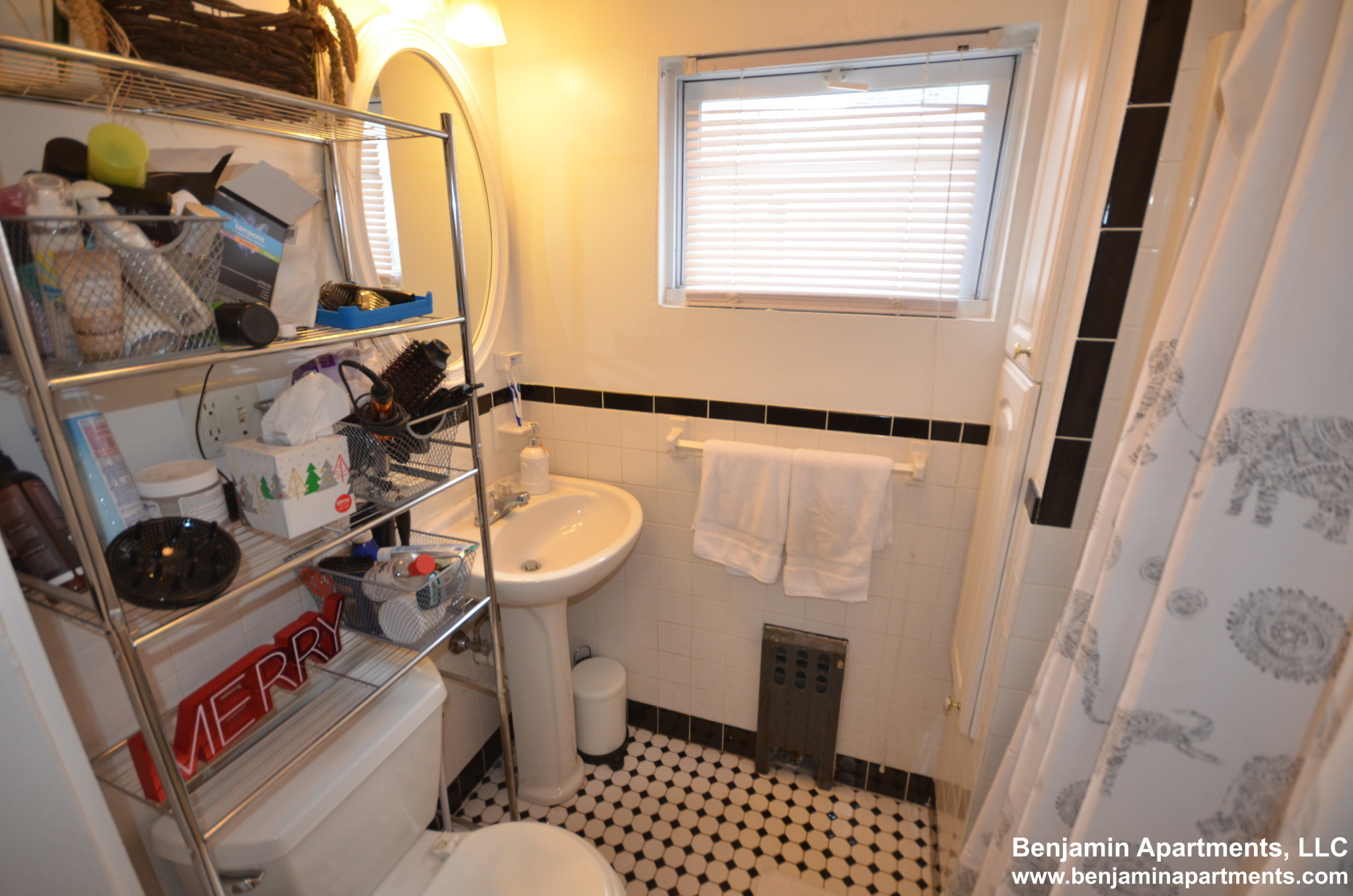 25 Pratt St, Allston