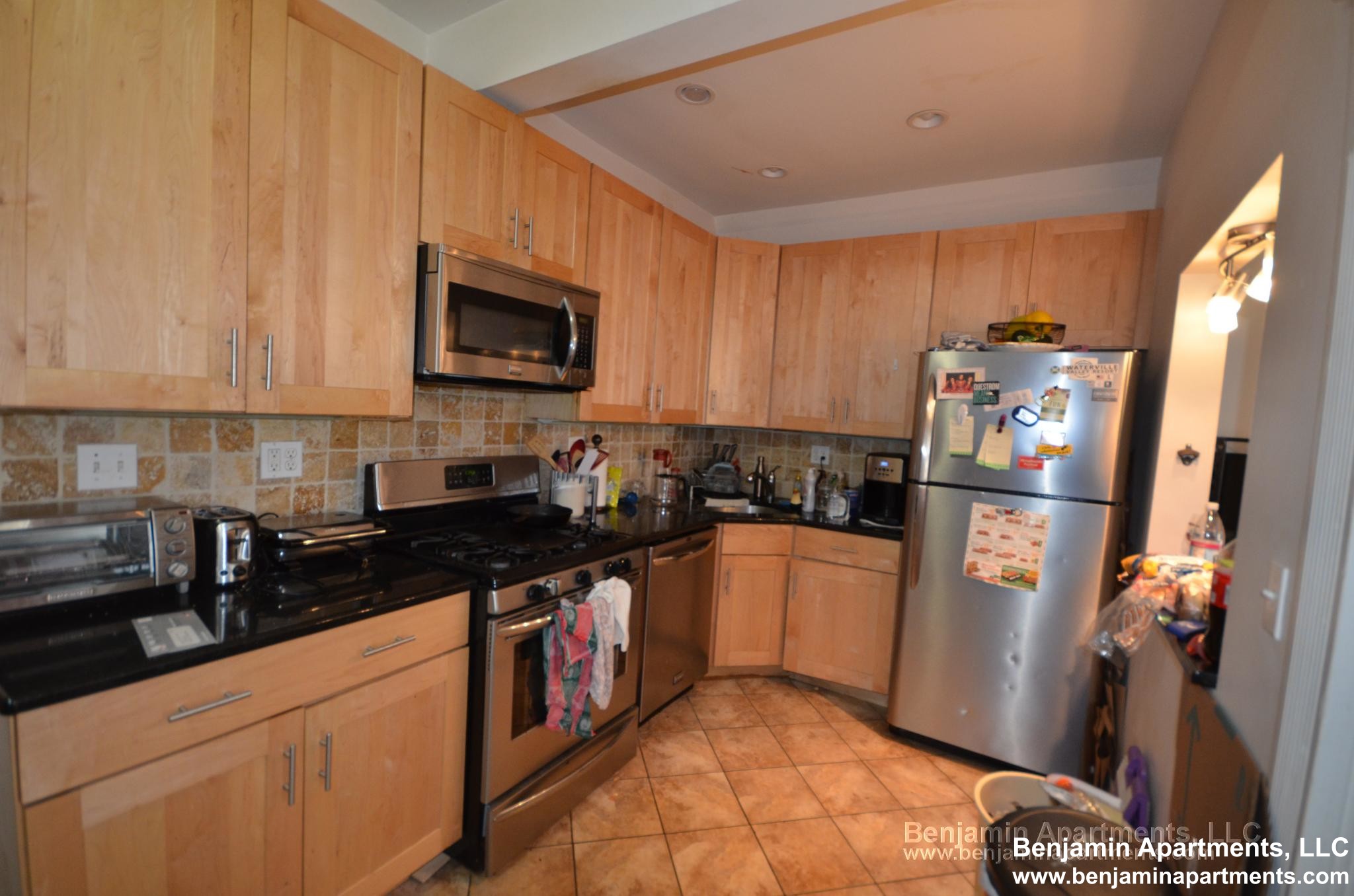 18 Saint Lukes Rd, Allston