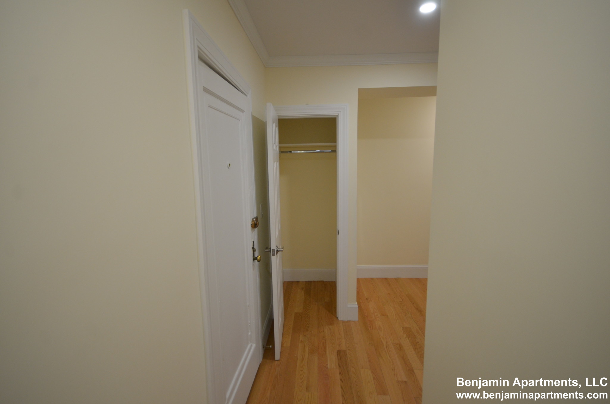 100 Kilsyth Rd, Brighton