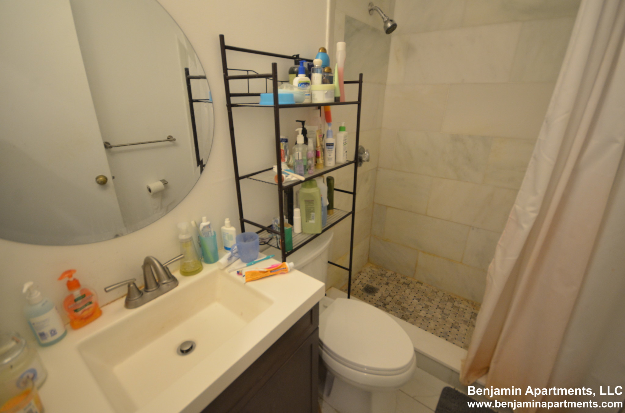 4 bed, 1 bath apartment for rent at 771 Columbus Ave Unit 3, South End — photo 6 of 6