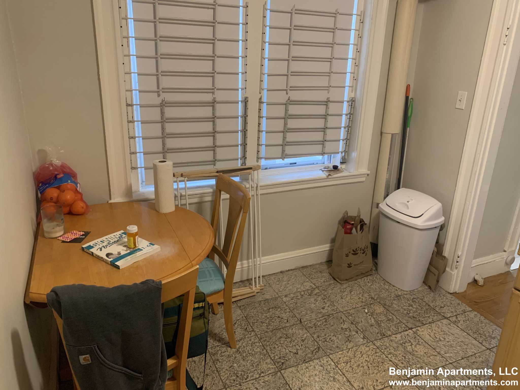 1 bed, 1 bath apartment for rent at 321 Summit Ave Unit 15, Brighton — photo 2 of 9