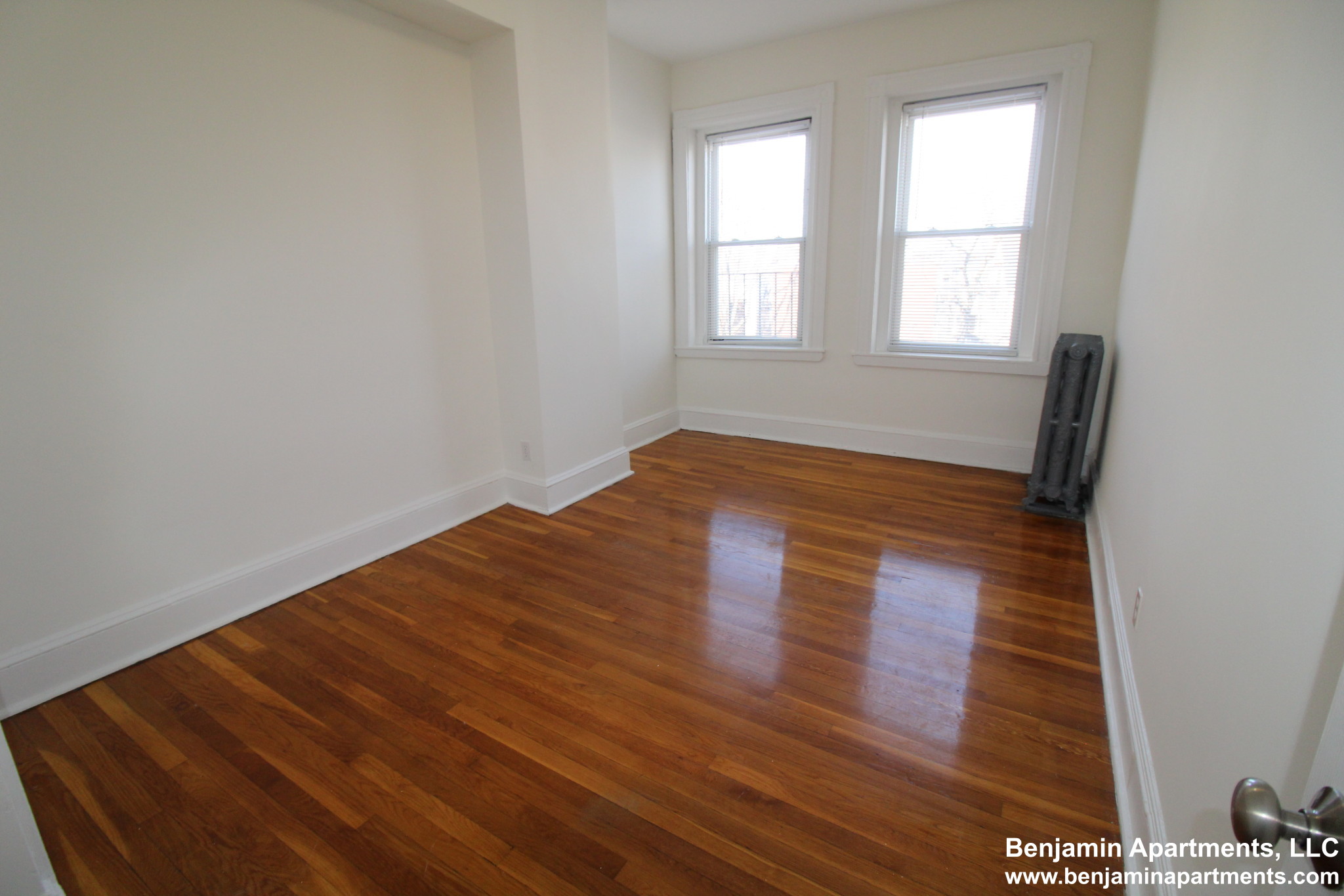 2 bed, 1 bath apartment for rent at 71 Brighton Ave Unit 6, Allston — photo 5 of 10