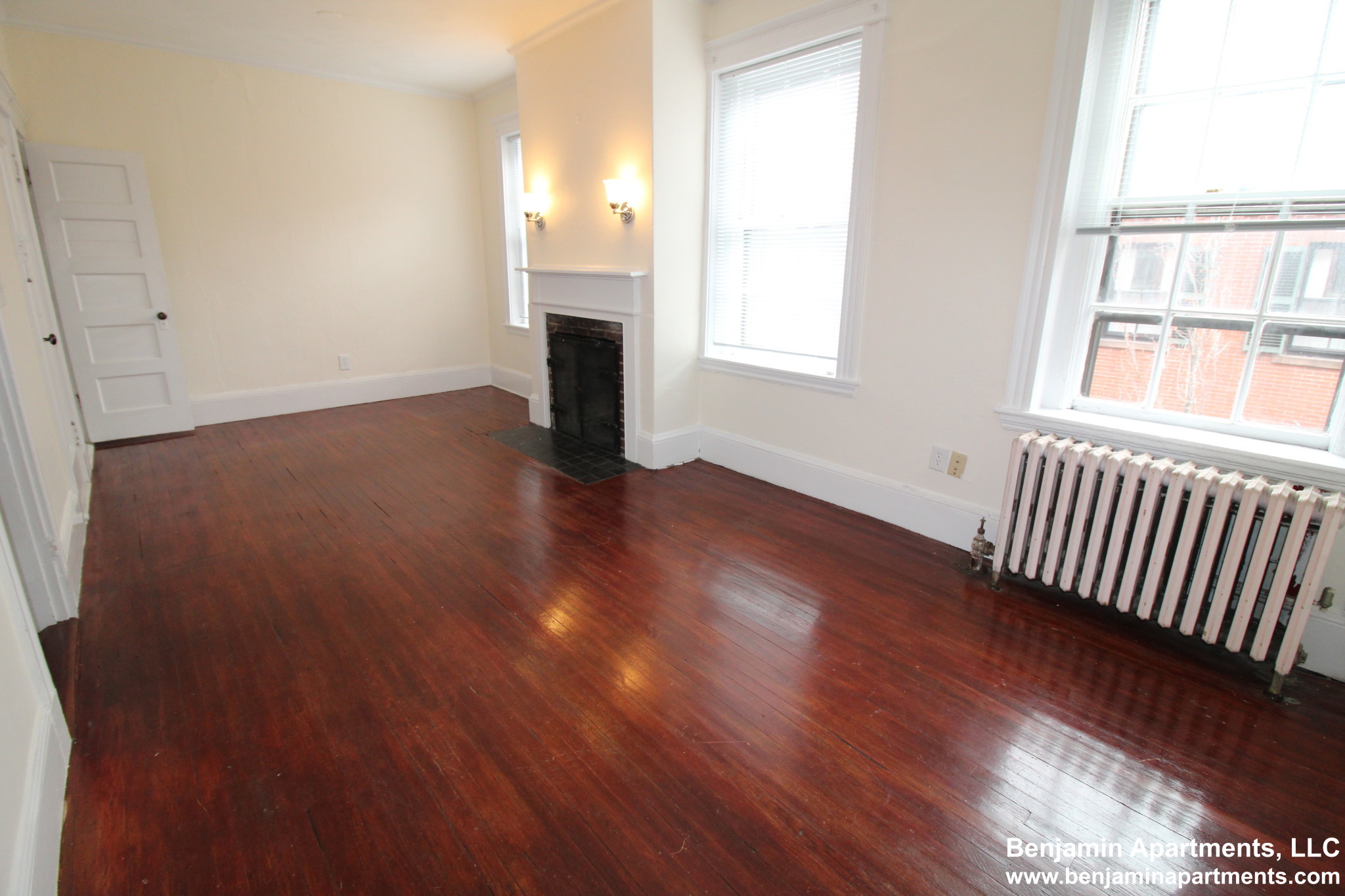 127 Myrtle St, Beacon Hill