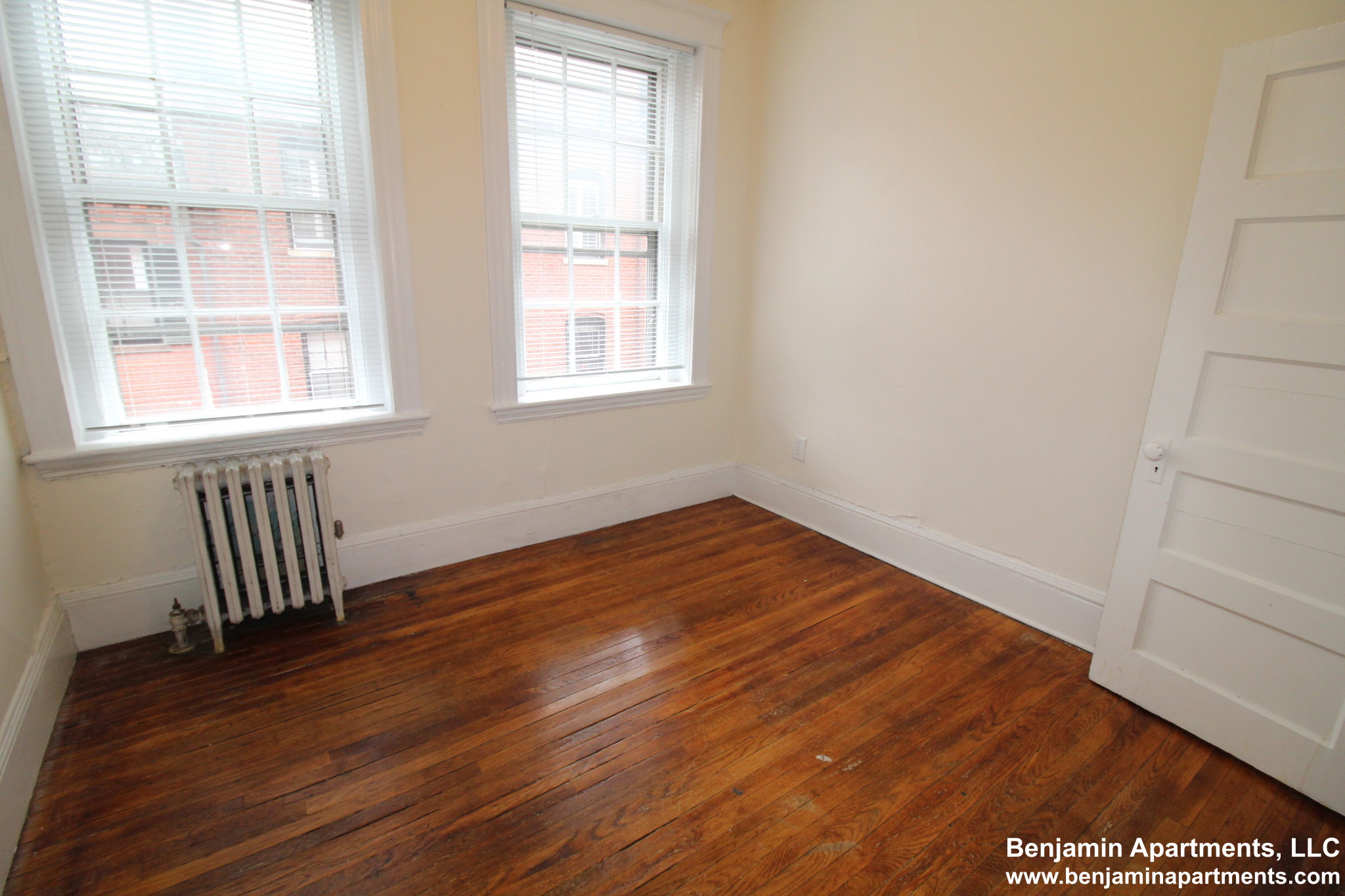 127 Myrtle St, Beacon Hill