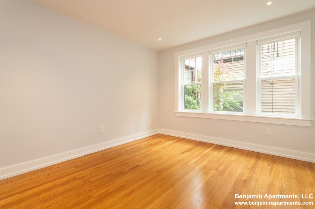 17 Forest St, Baldwin