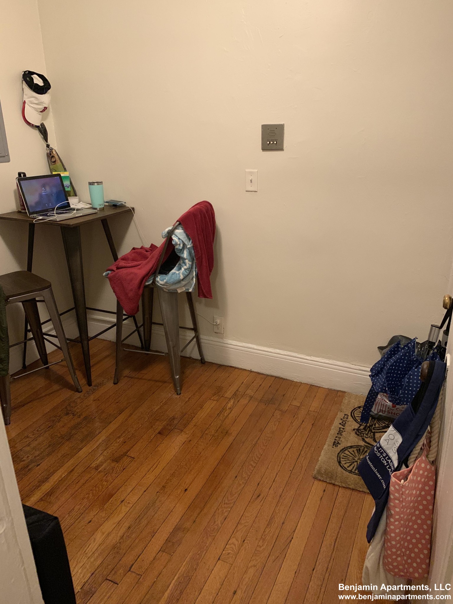 1191 Boylston St, Fenway