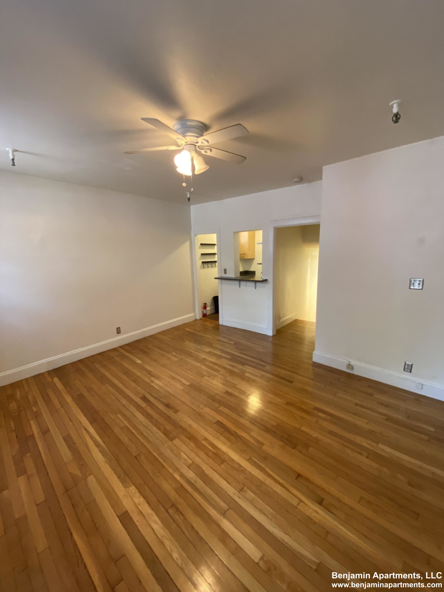 88 Mount Vernon St, Beacon Hill