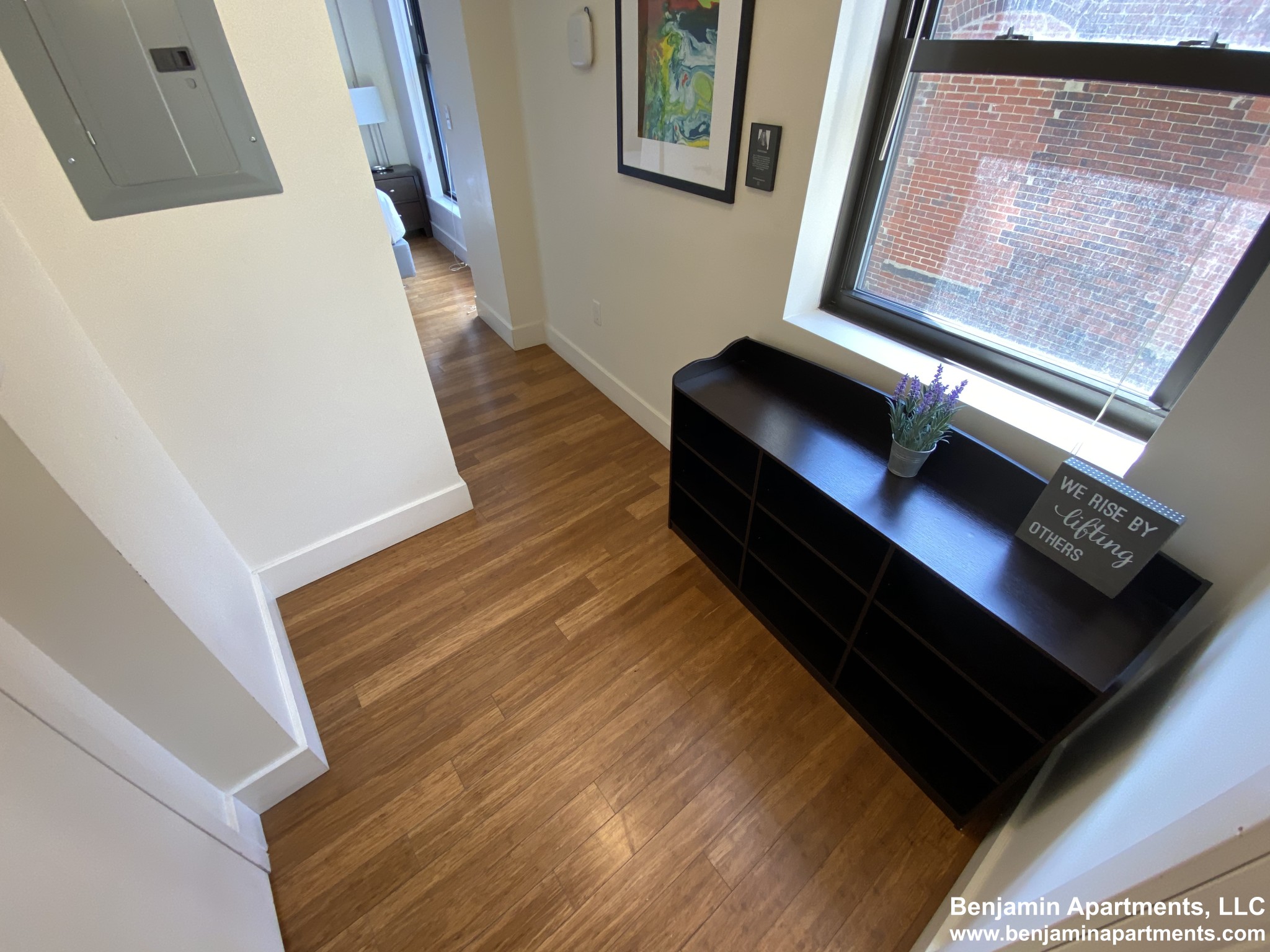 8 Winter St, Downtown