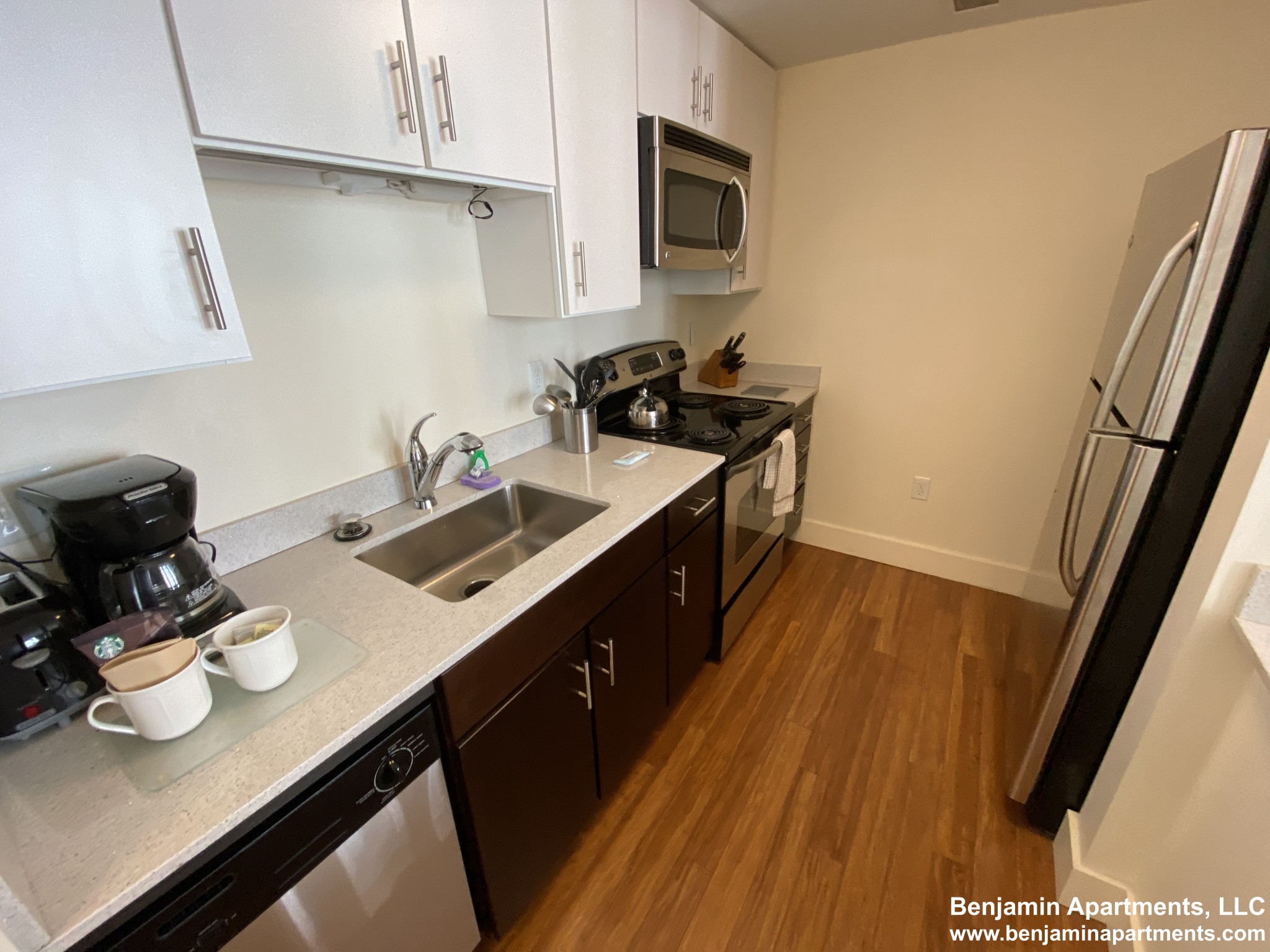 8 Winter St, Downtown