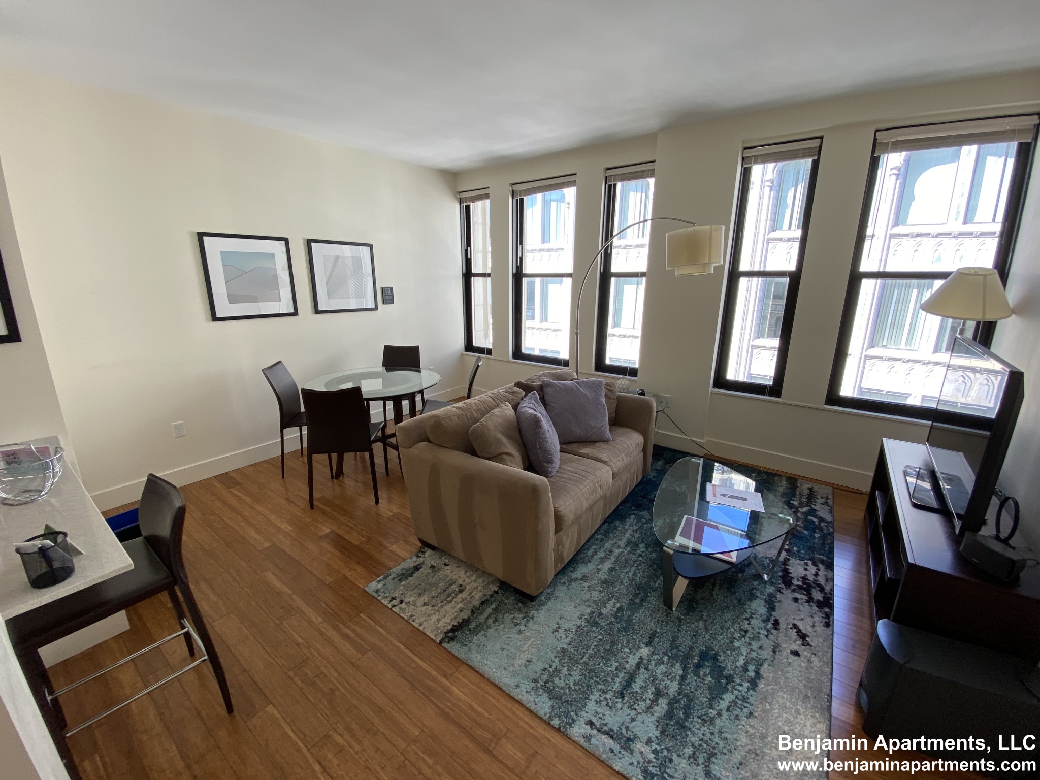 8 Winter St, Downtown