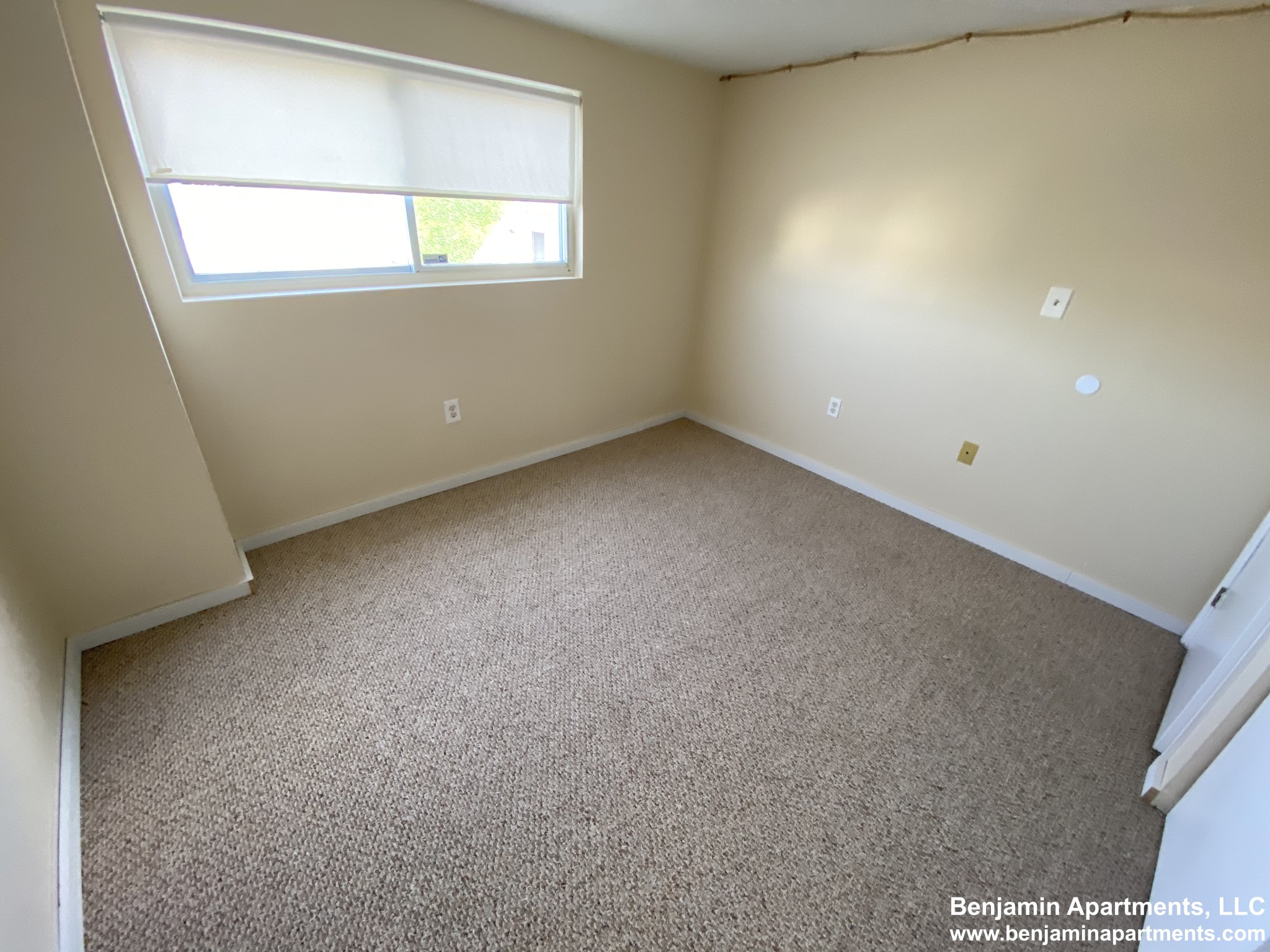 385 Dorchester St, South Boston