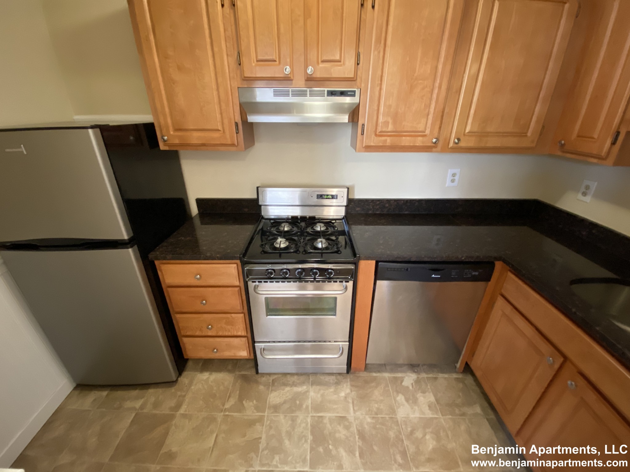 385 Dorchester St, South Boston