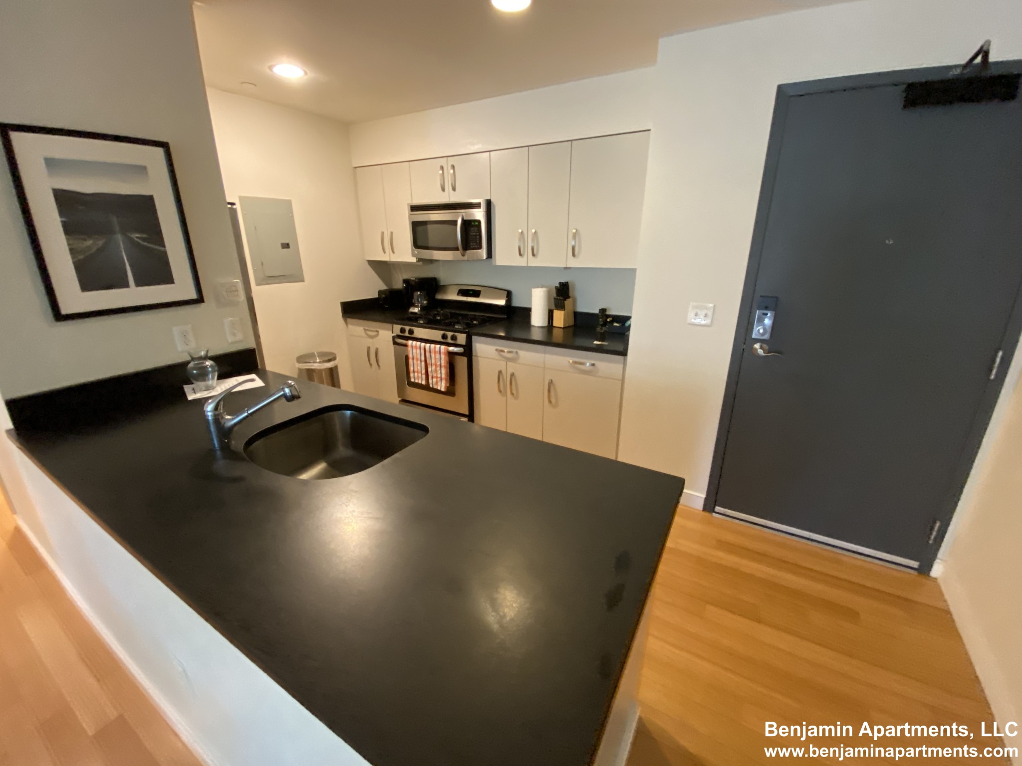 601 Albany St, South End