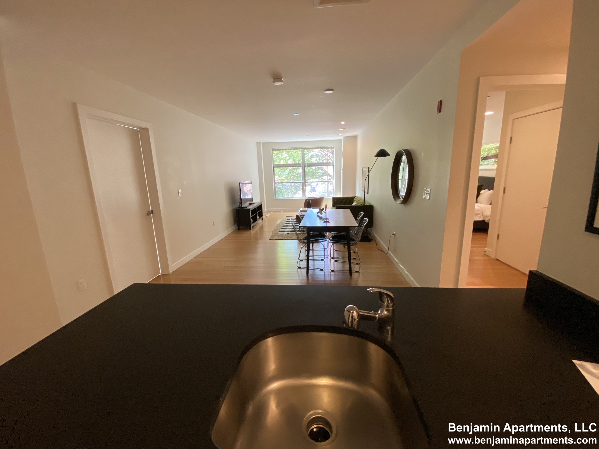 601 Albany St, South End