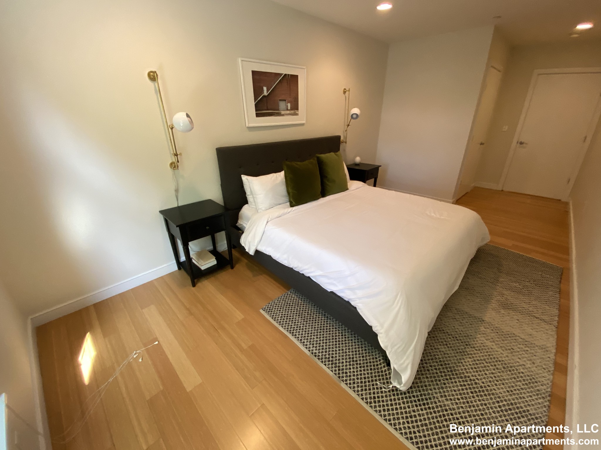 601 Albany St, South End