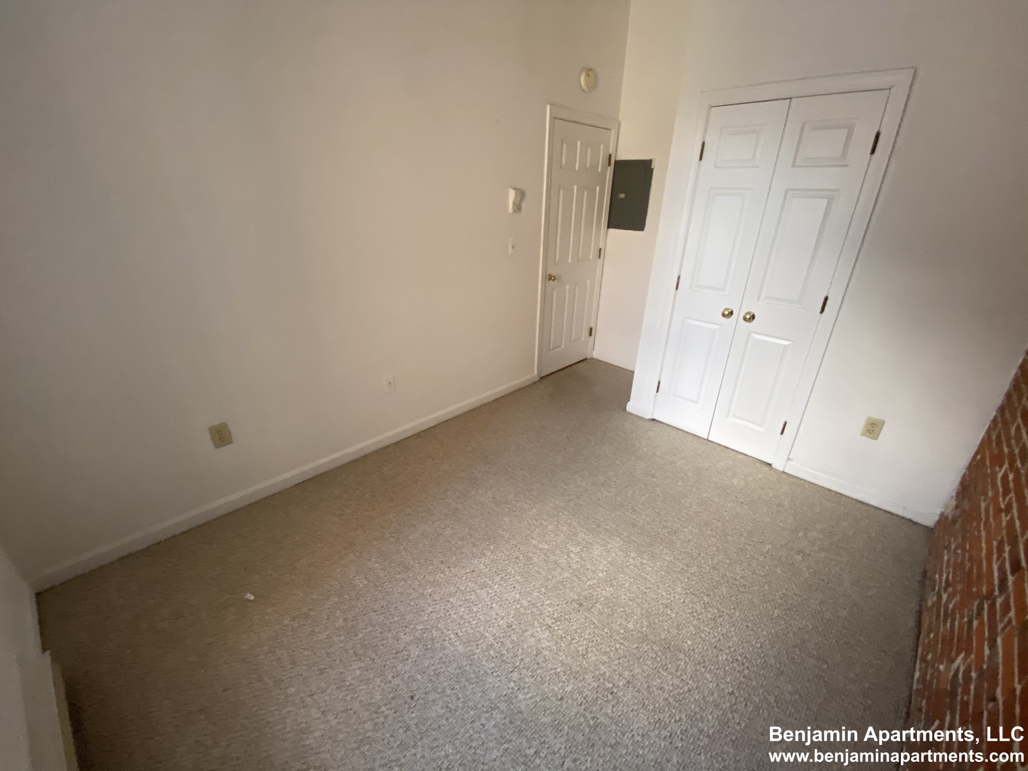 1742 Washington St, South End