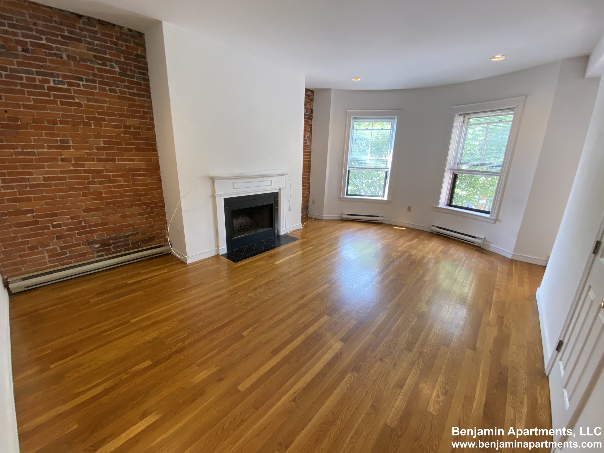 1742 Washington St, South End