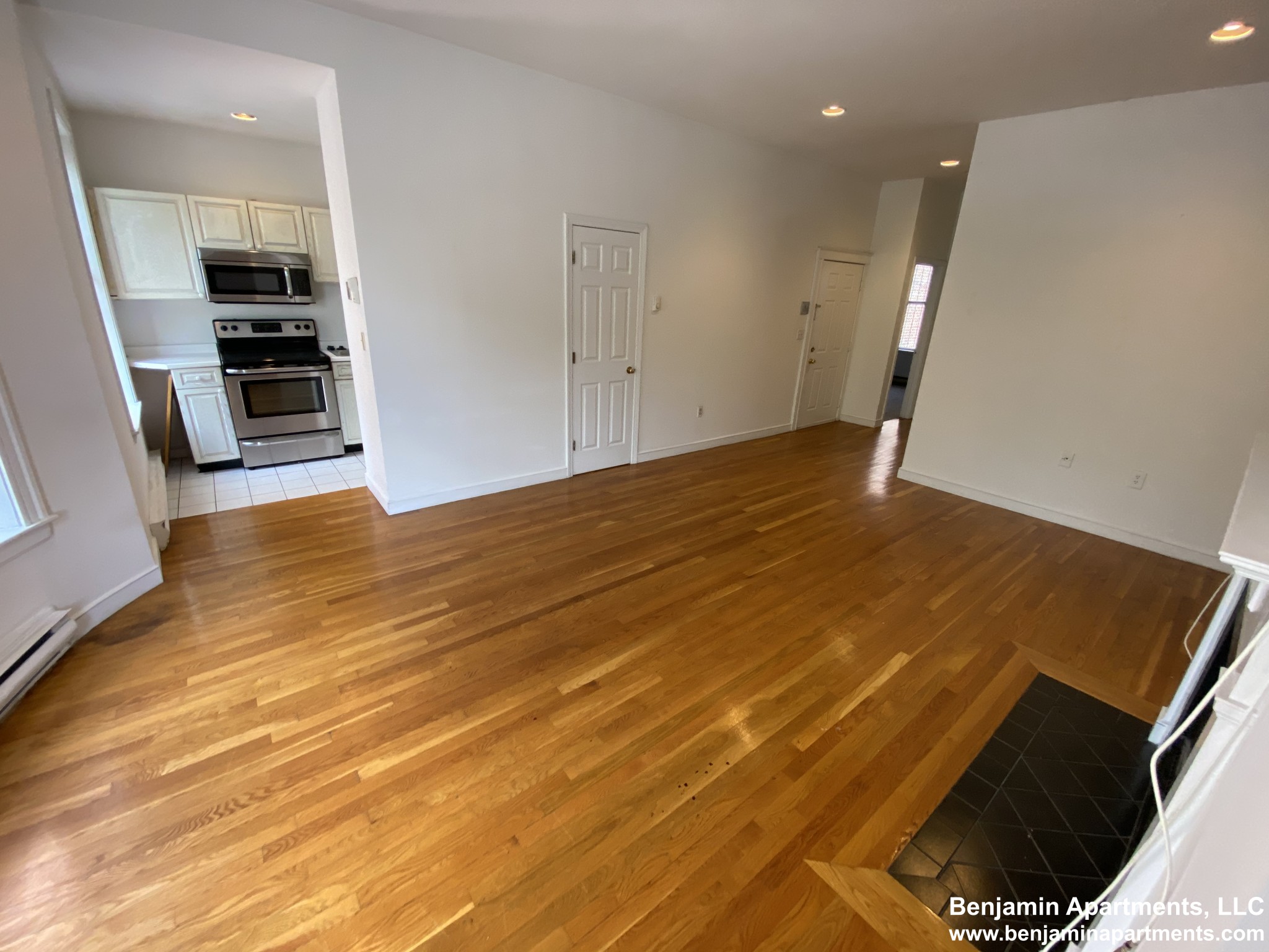 1742 Washington St, South End