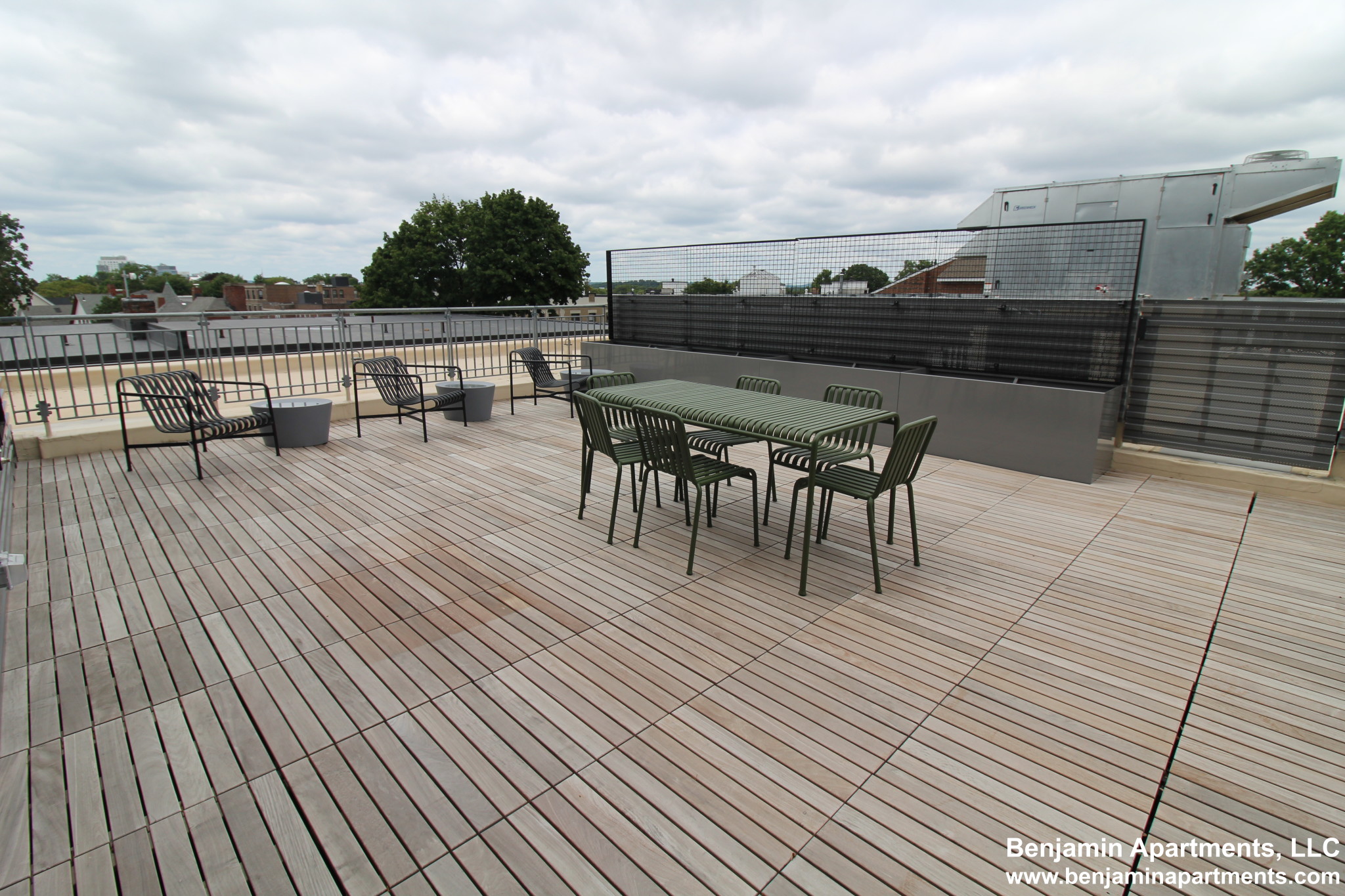 83 Gardner St, Allston