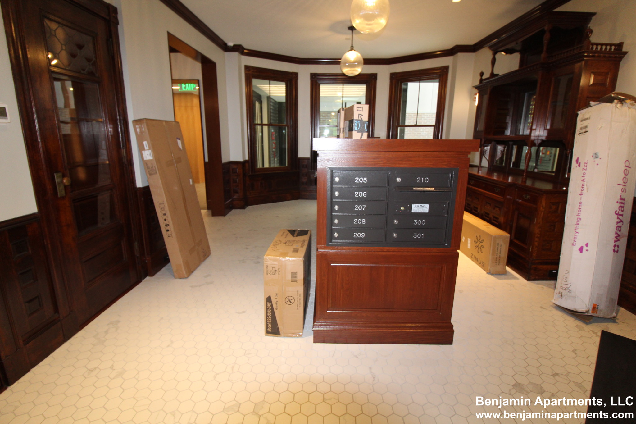 83 Gardner St, Allston