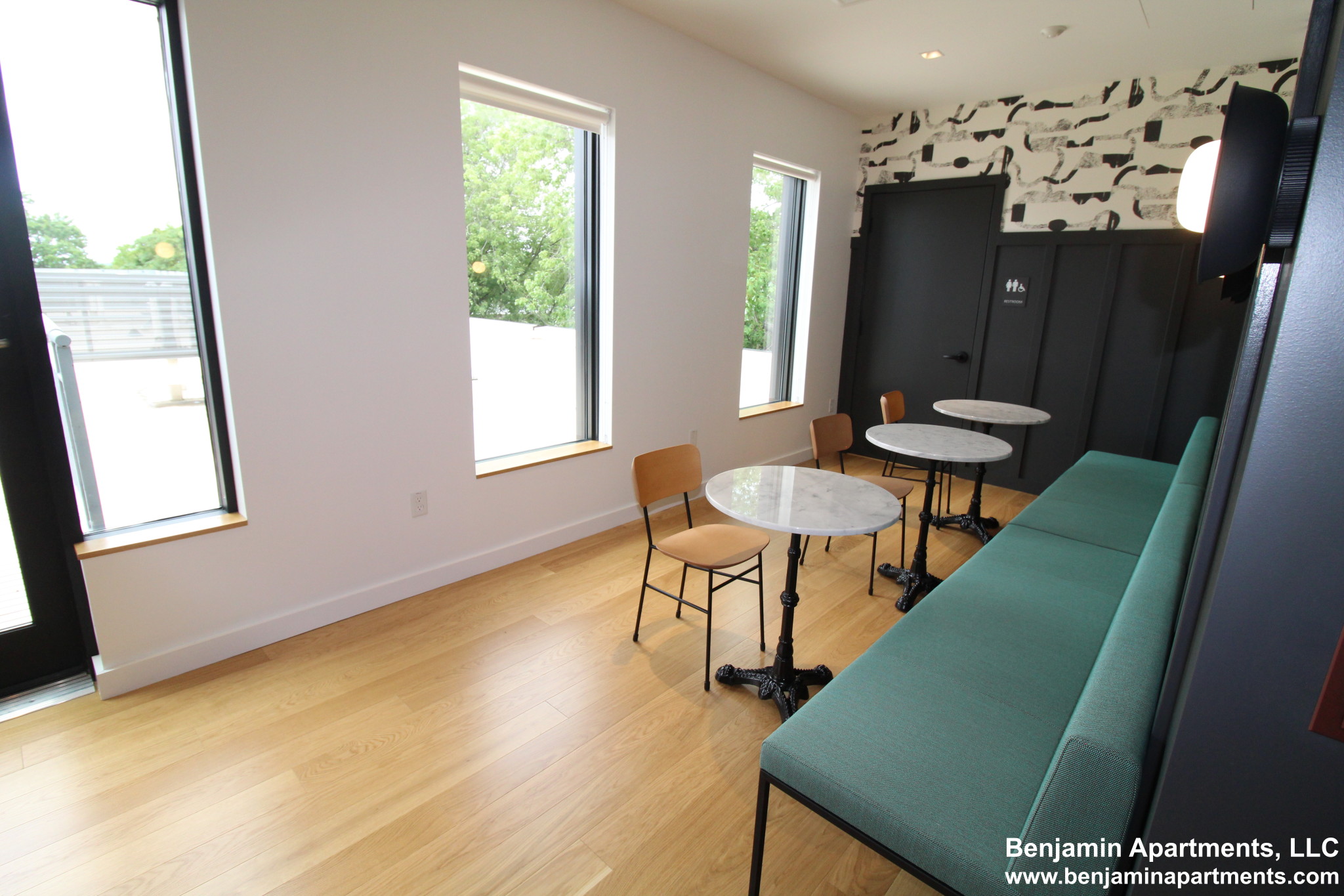 83 Gardner St, Allston