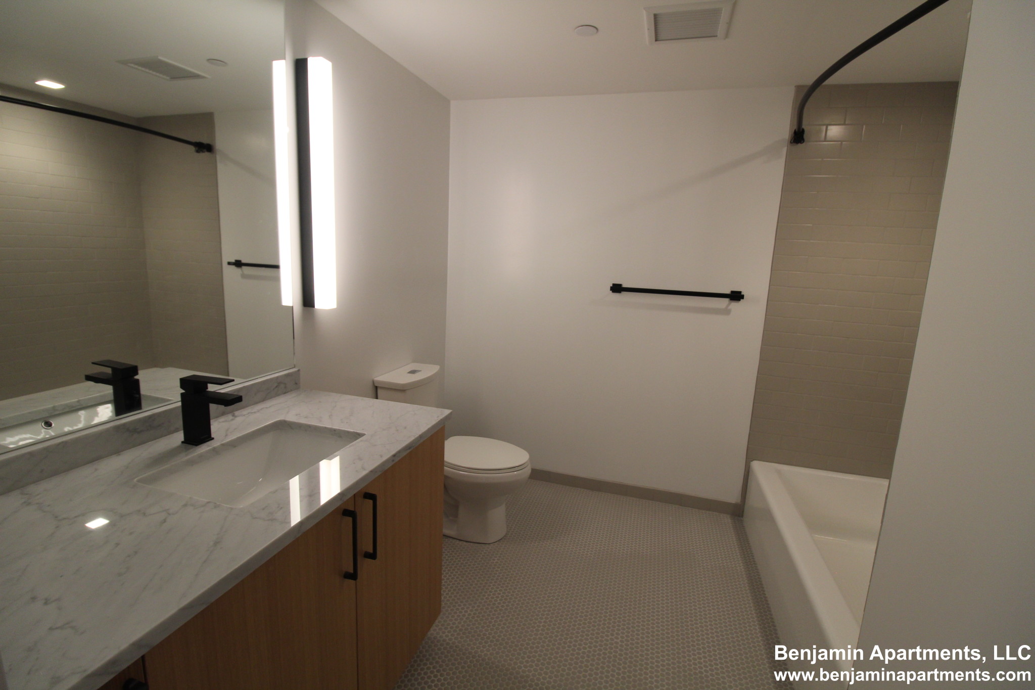 83 Gardner St, Allston