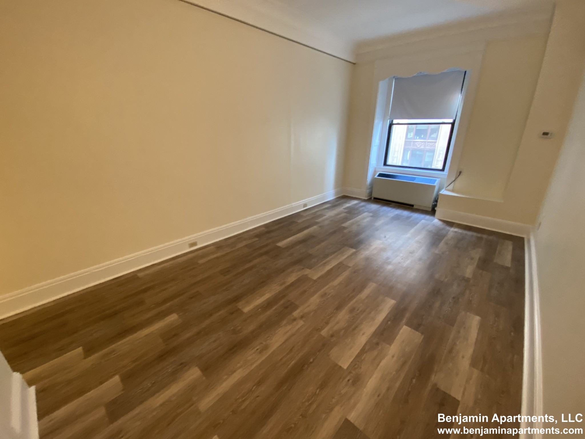 Studio bed, 1 bath apartment for rent at 62 Boylston St Unit 310, Back Bay — photo 4 of 6