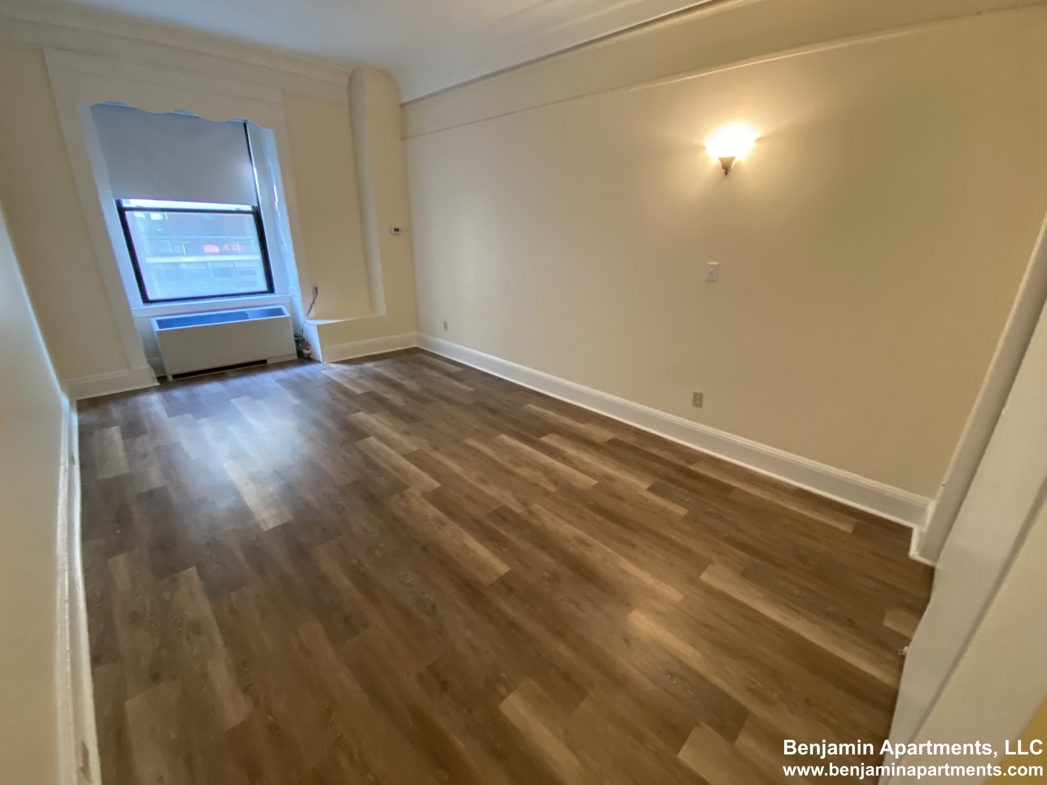 Studio bed, 1 bath apartment for rent at 62 Boylston St Unit 310, Back Bay