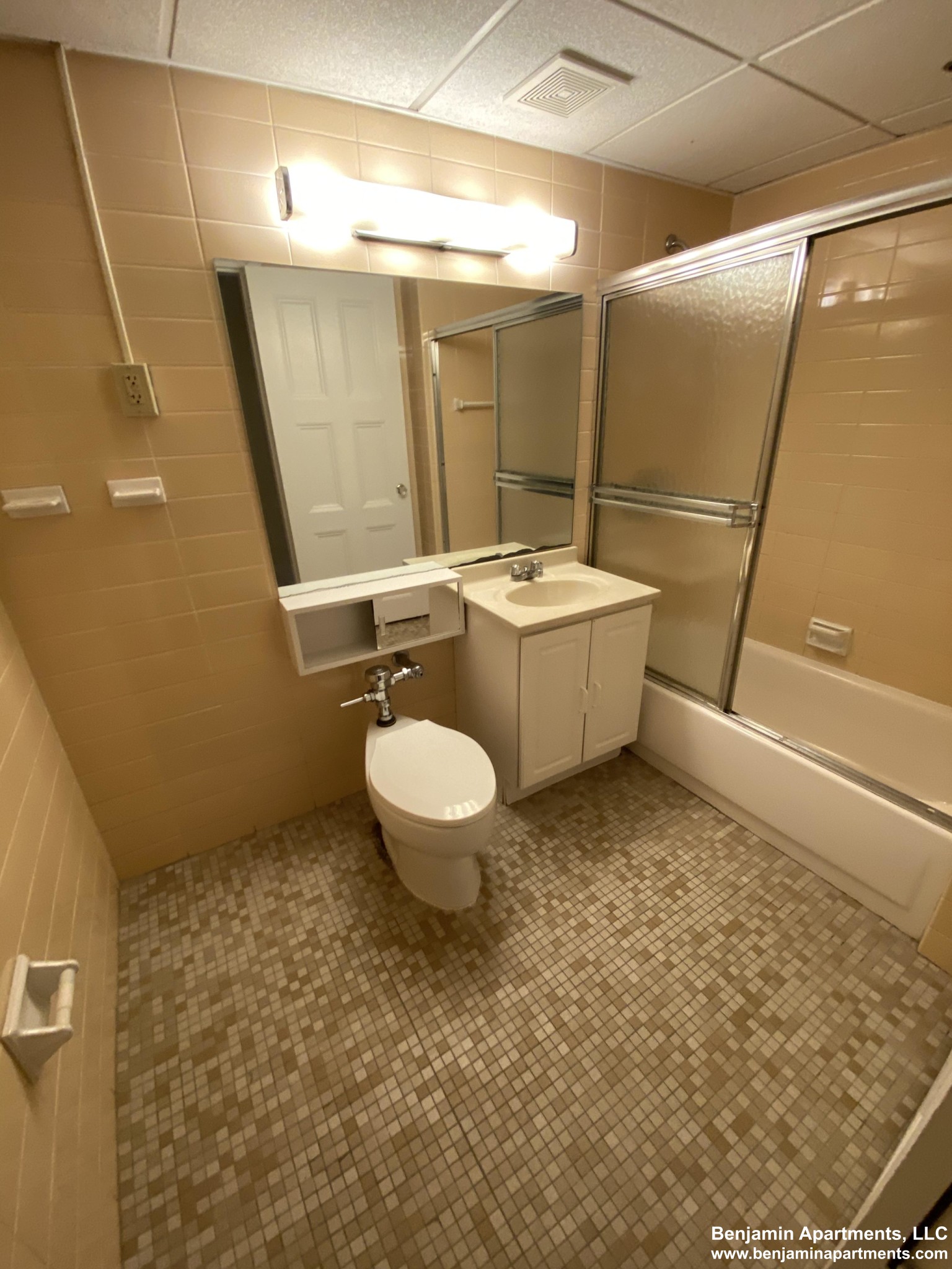 Studio bed, 1 bath apartment for rent at 62 Boylston St Unit 310, Back Bay — photo 6 of 6