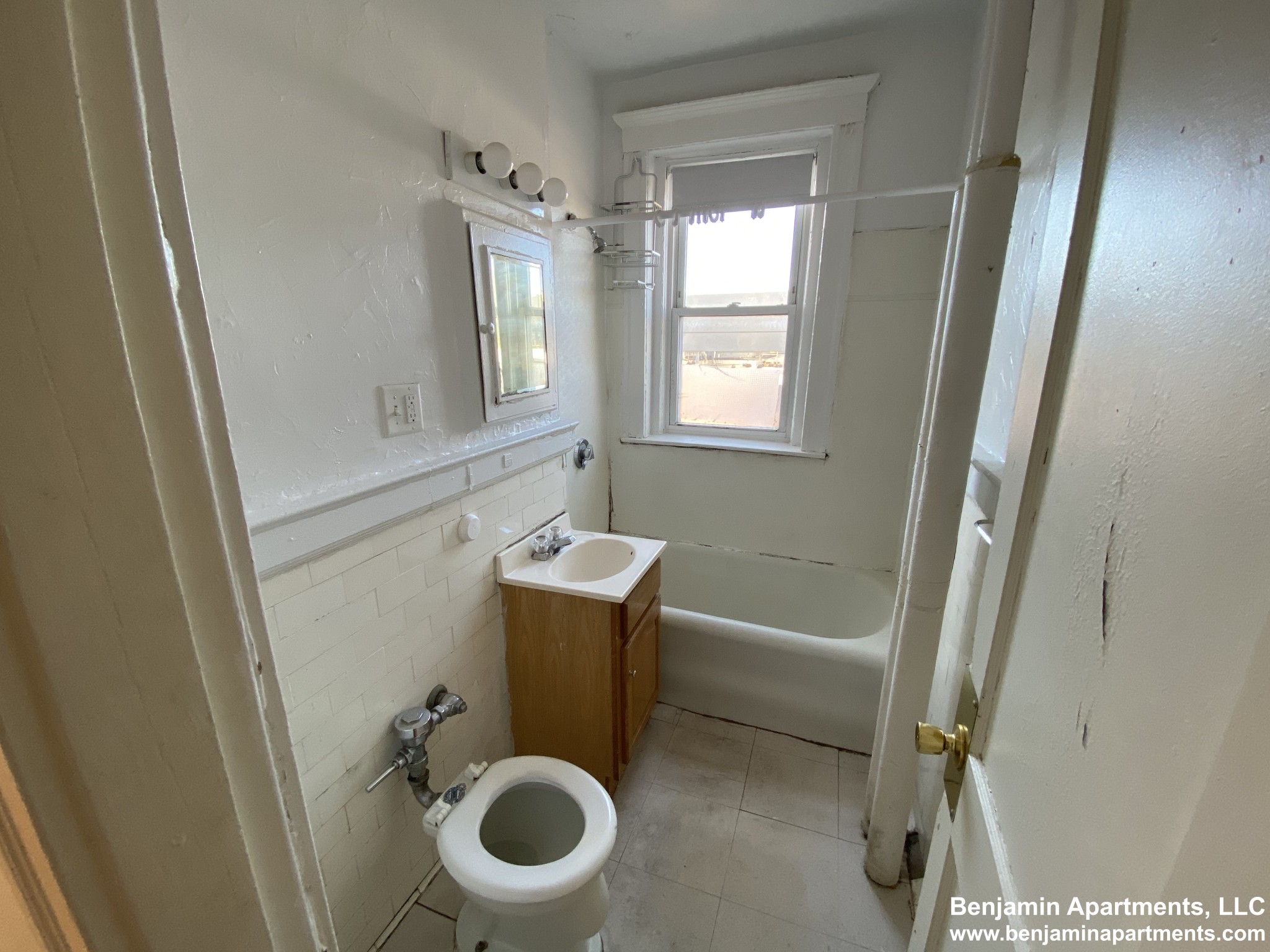 1163 Boylston St, Fenway