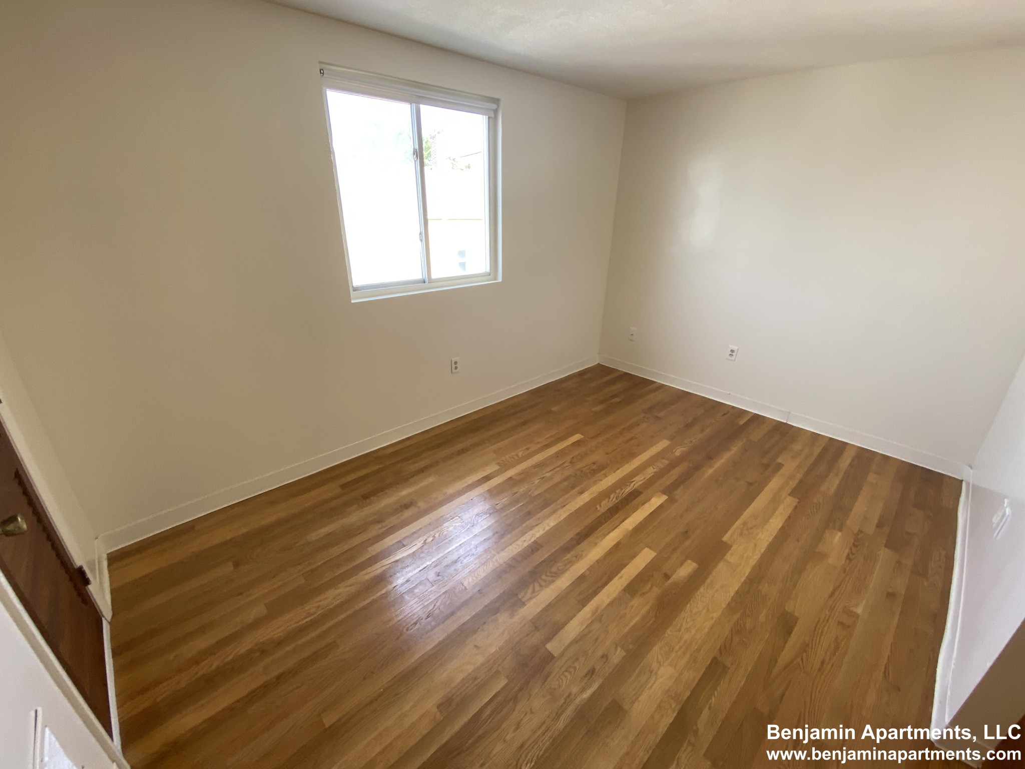 385 Dorchester St, South End