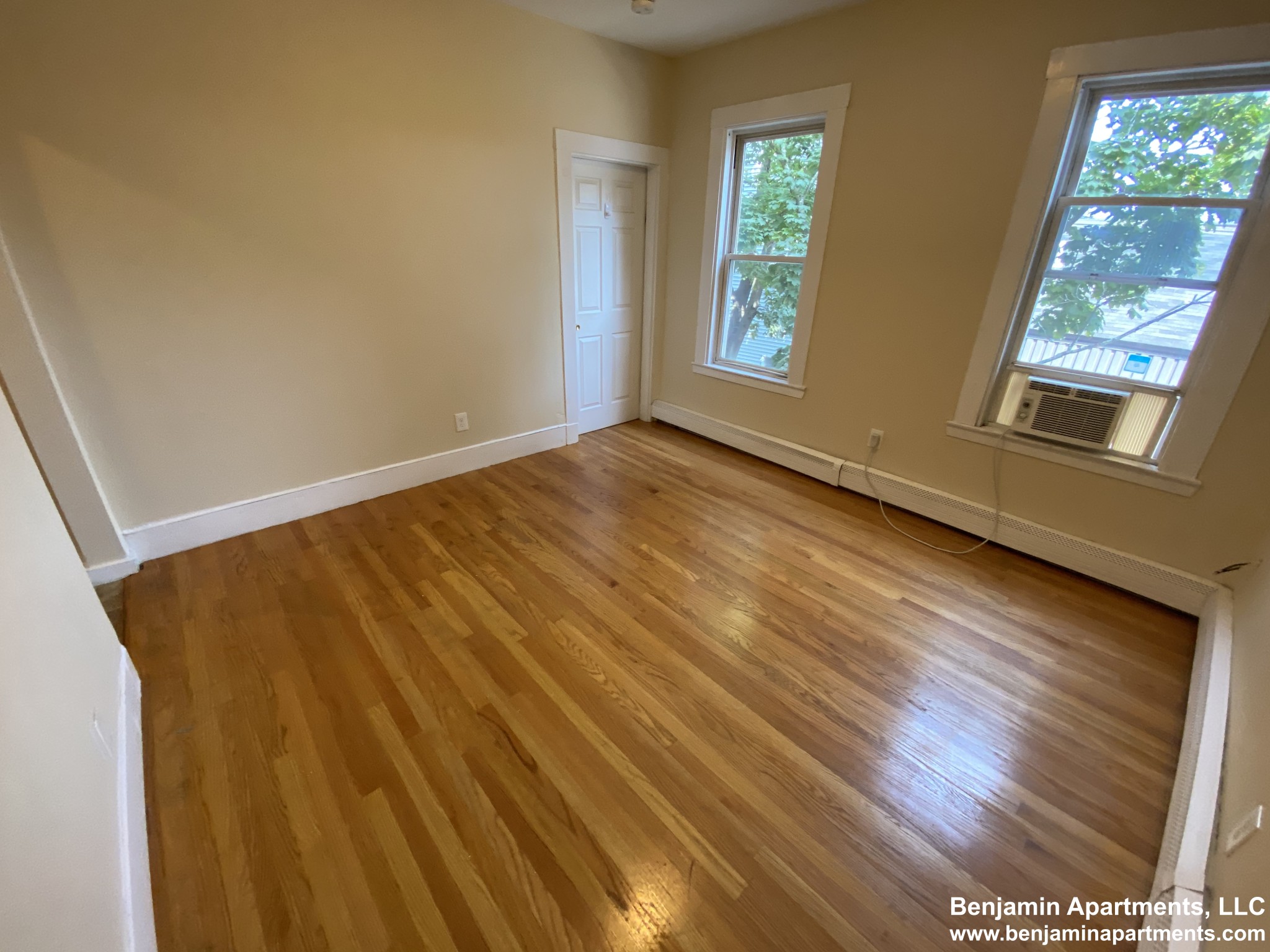 66 Middle St, South Boston