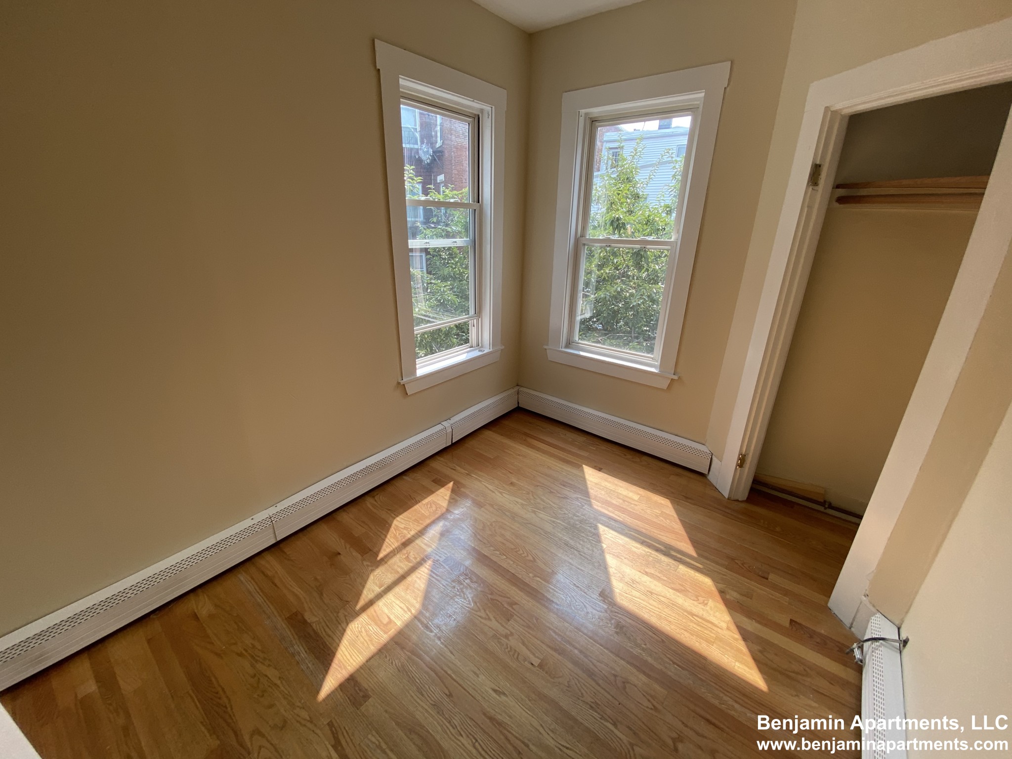 66 Middle St, South Boston