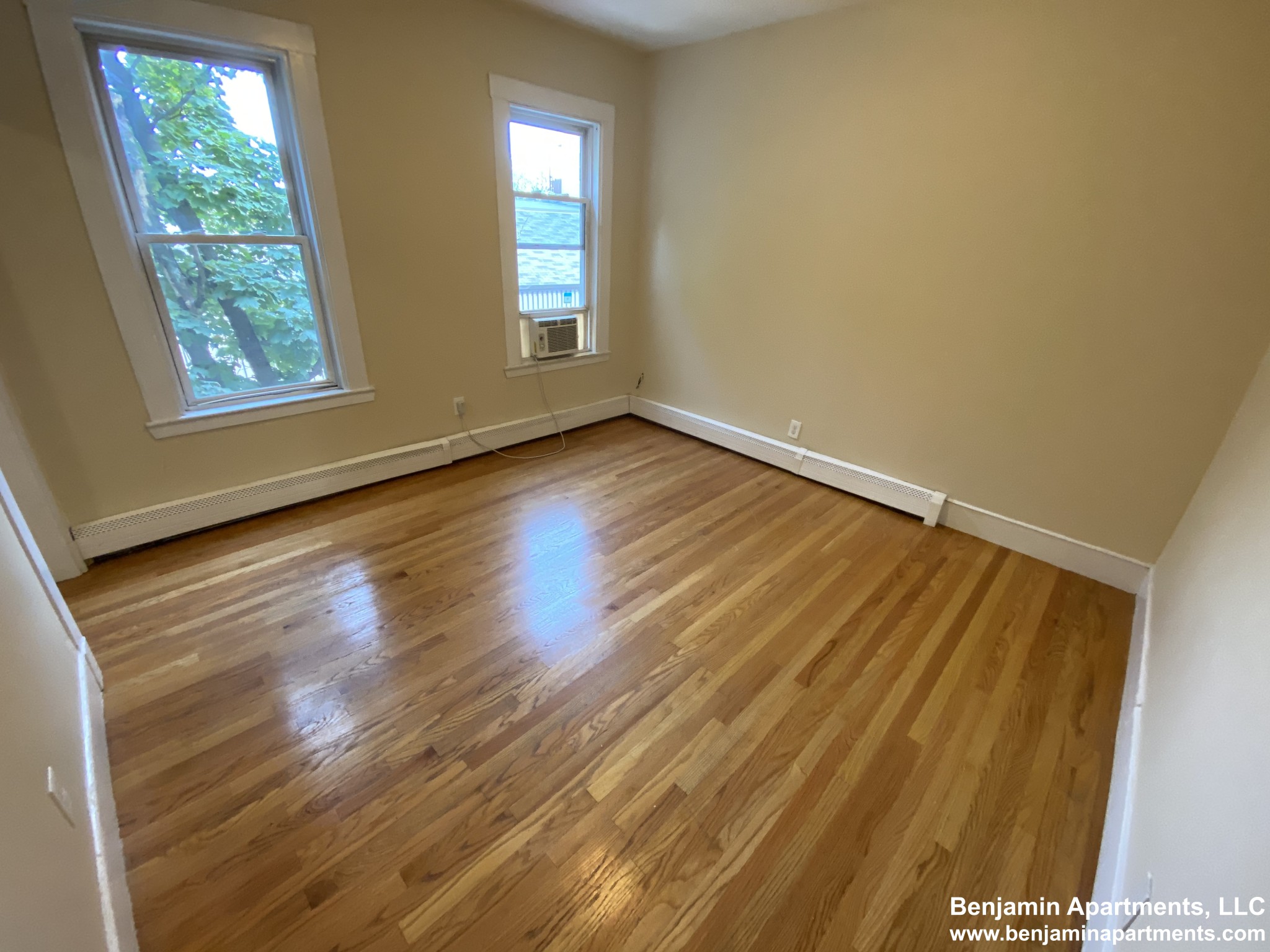 66 Middle St, South Boston