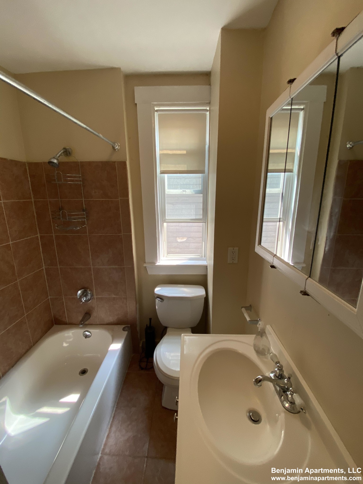 66 Middle St, South Boston