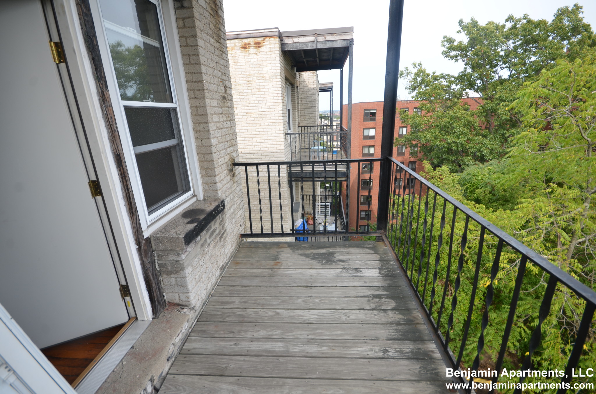 1630 Commonwealth Ave, Brighton