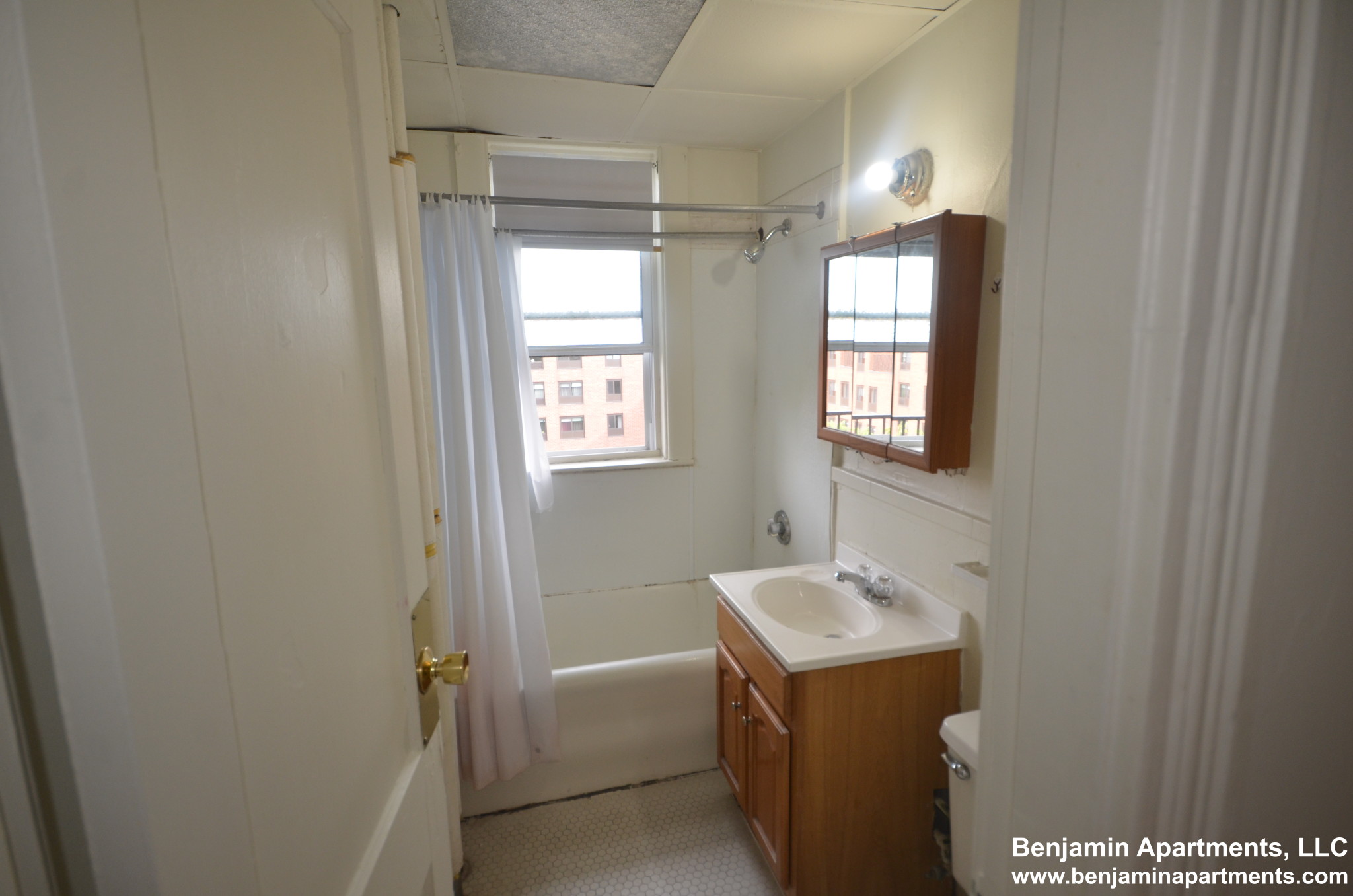 1630 Commonwealth Ave, Brighton