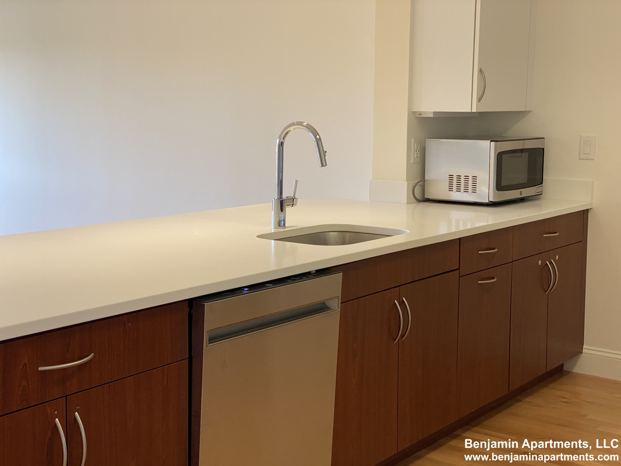 1443 Beacon St, Coolidge Corner