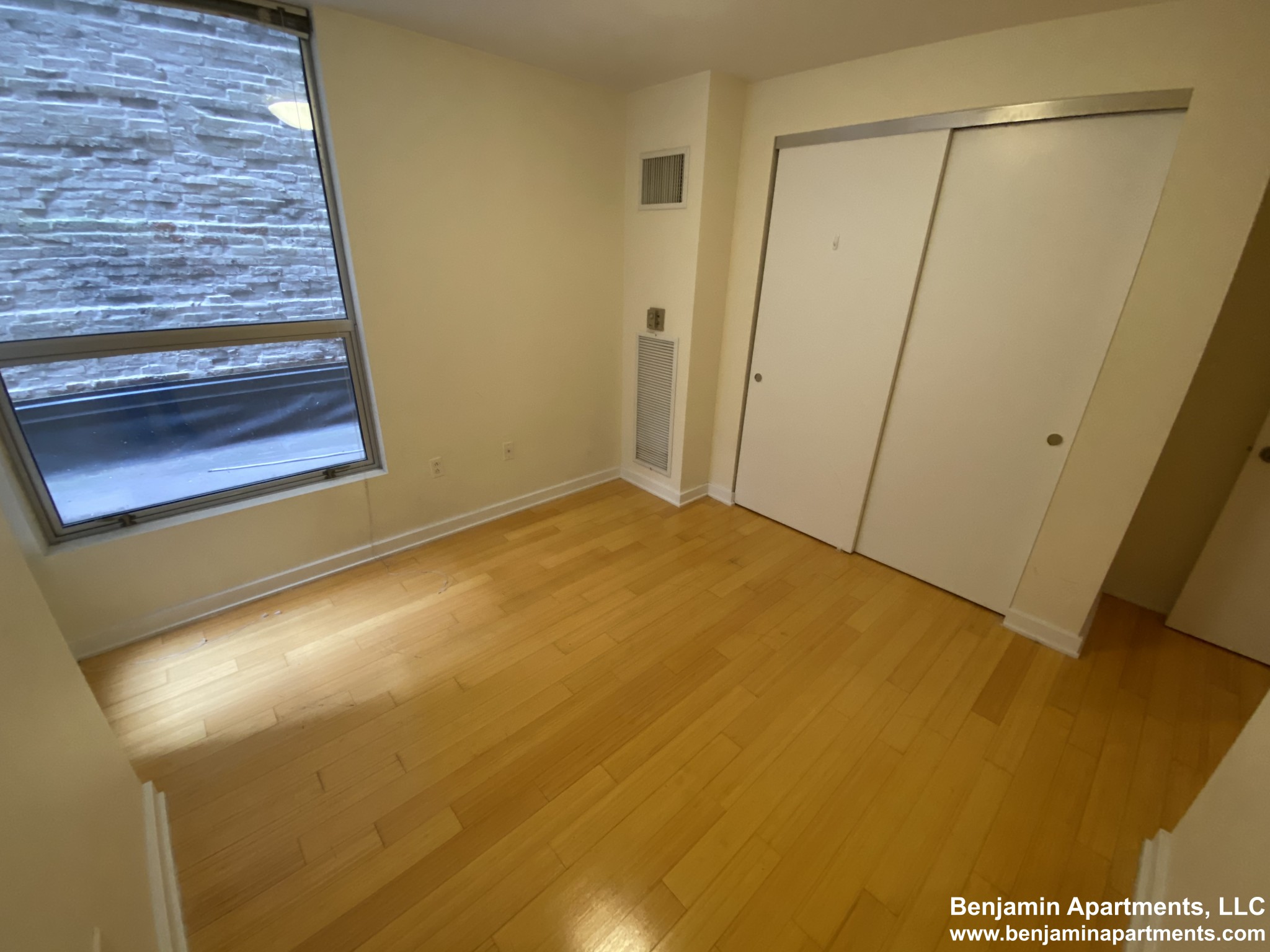 40 Boylston St, Downtown