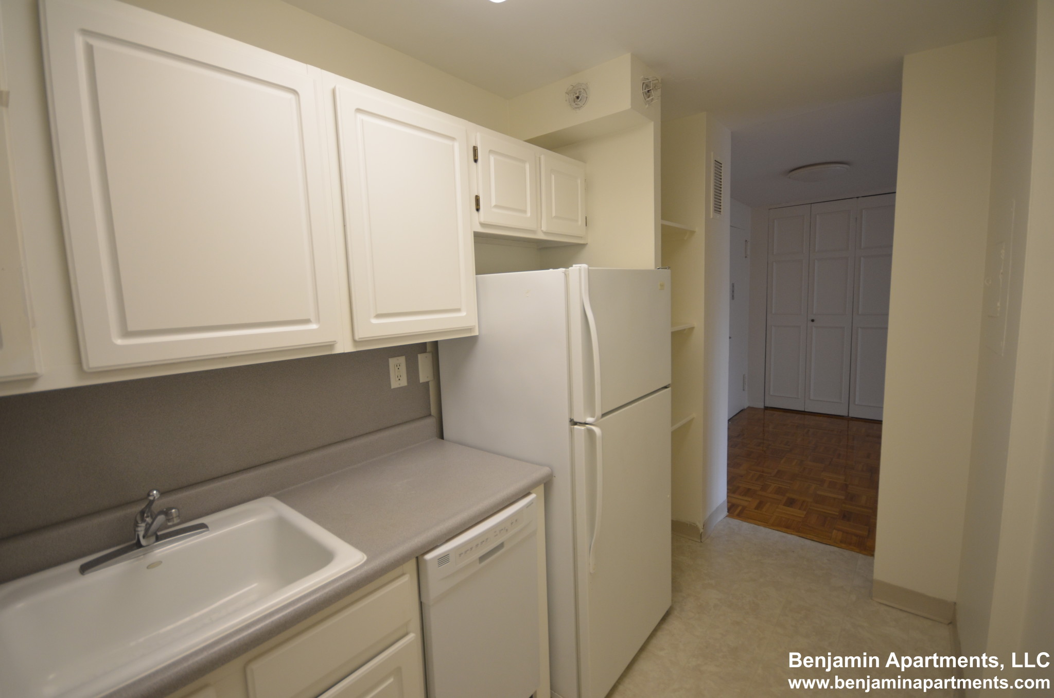 185 Freeman St, North Brookline