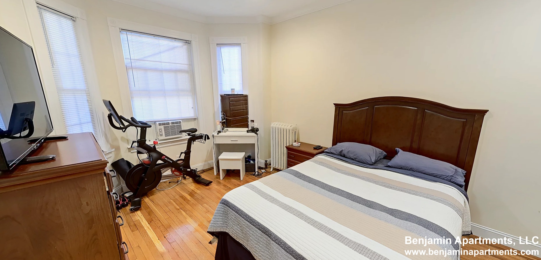 15 Glenville Ave, Allston