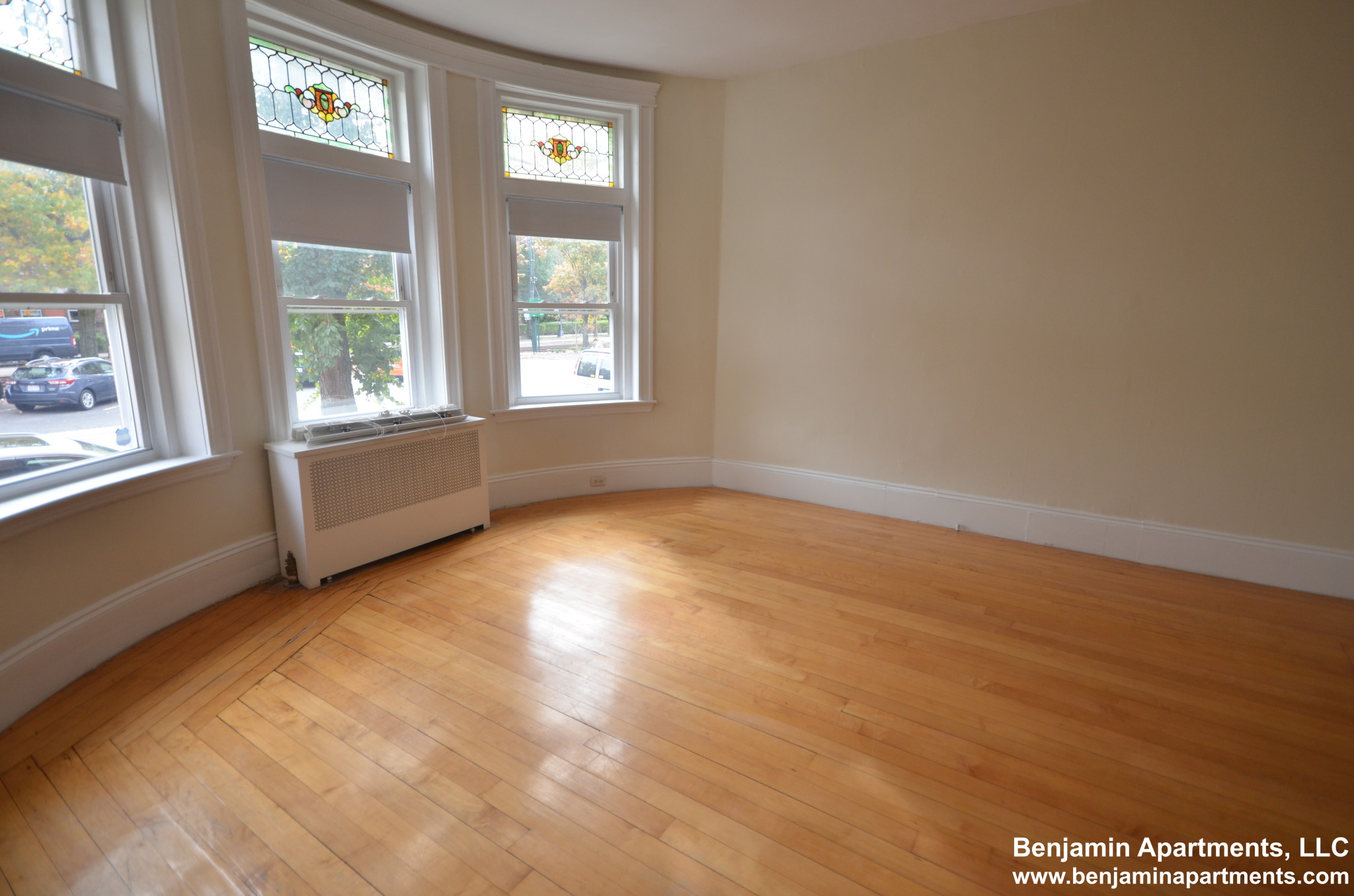 1822 Beacon St, Brookline