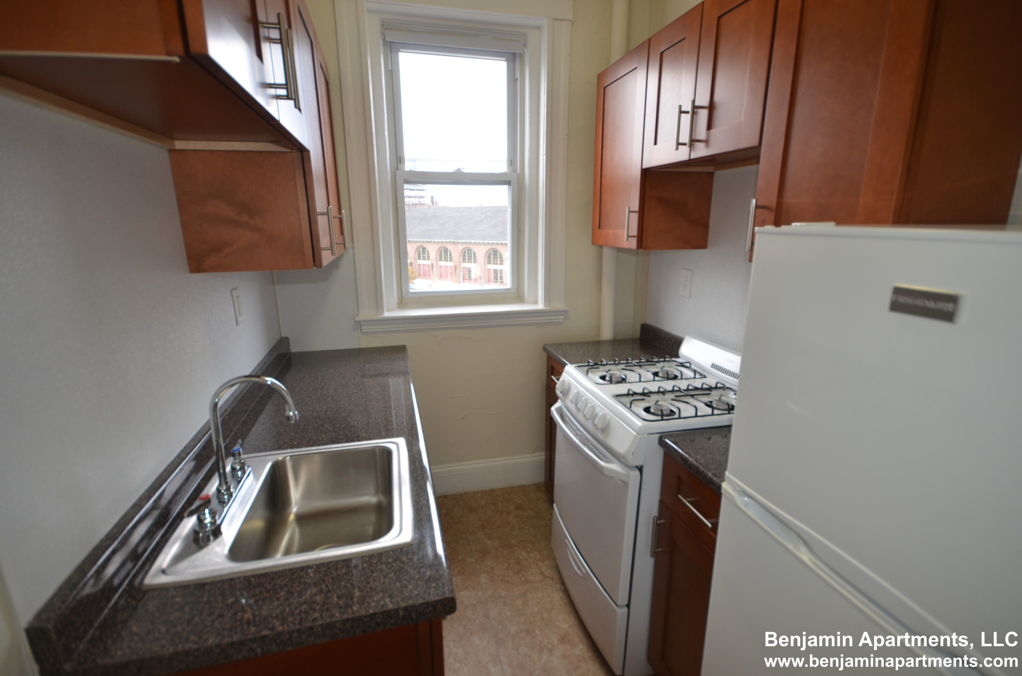 1175 Boylston St, Fenway