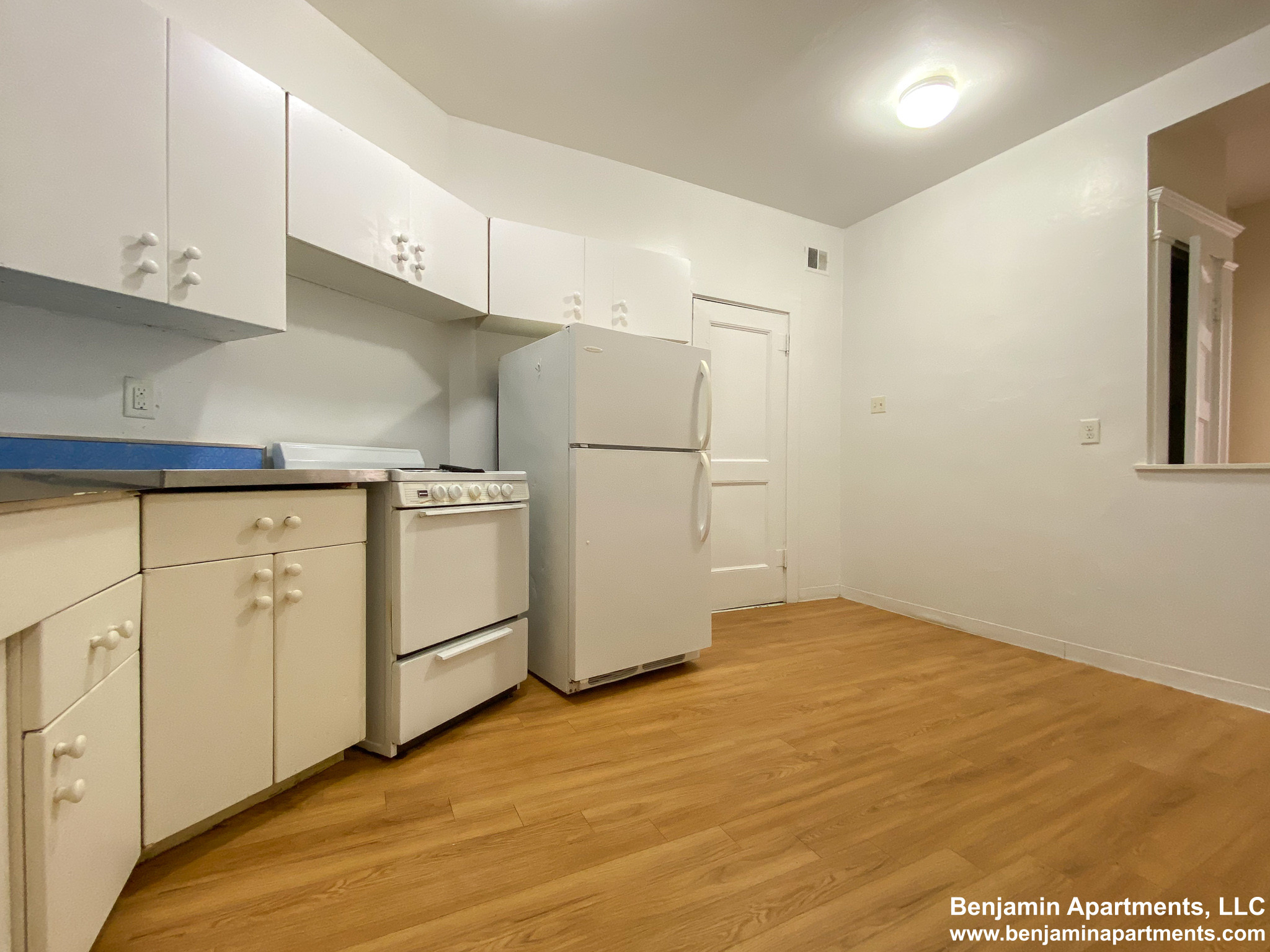 1589 Beacon St, Brookline Village