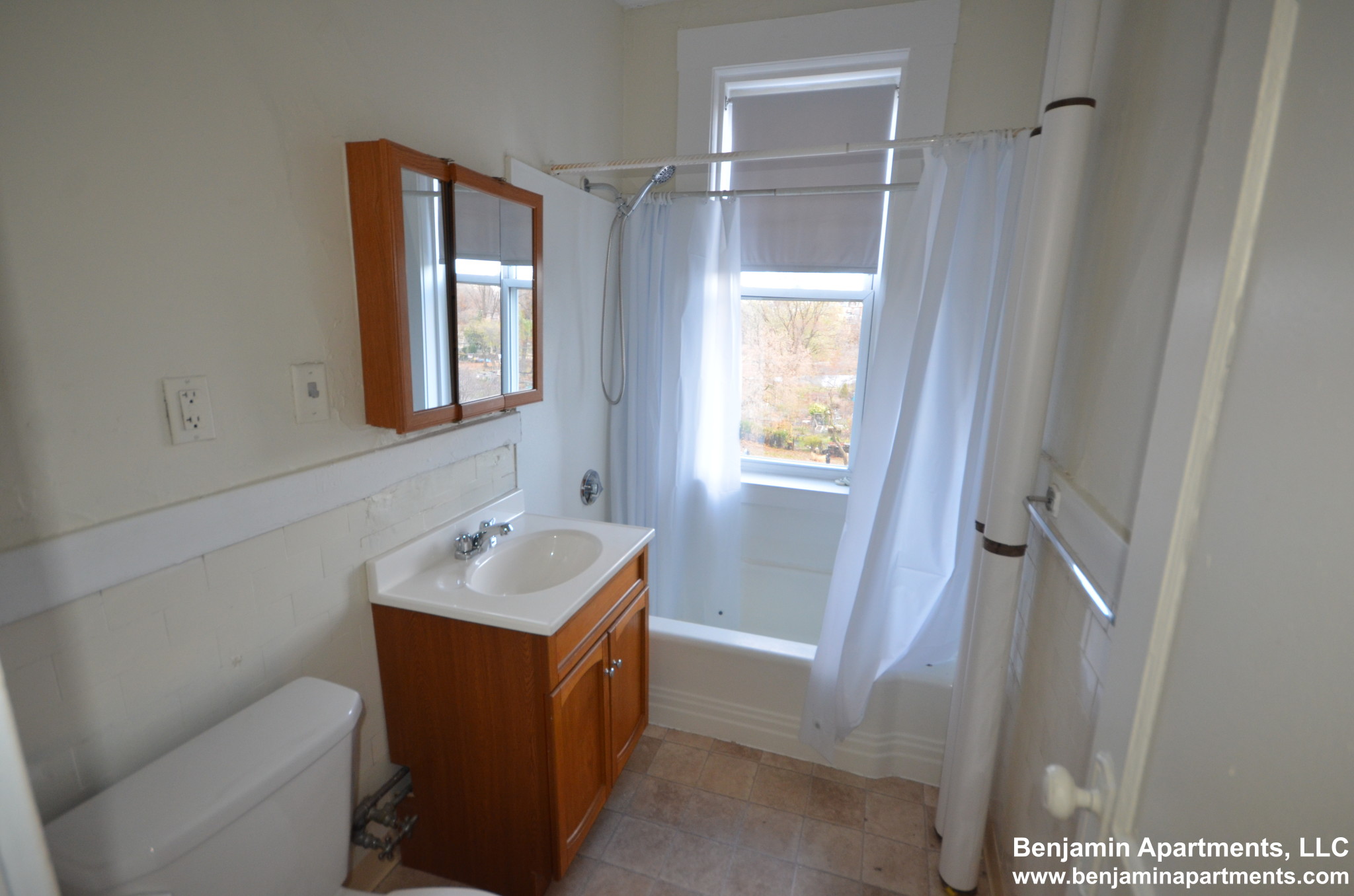 1175 Boylston St, Fenway