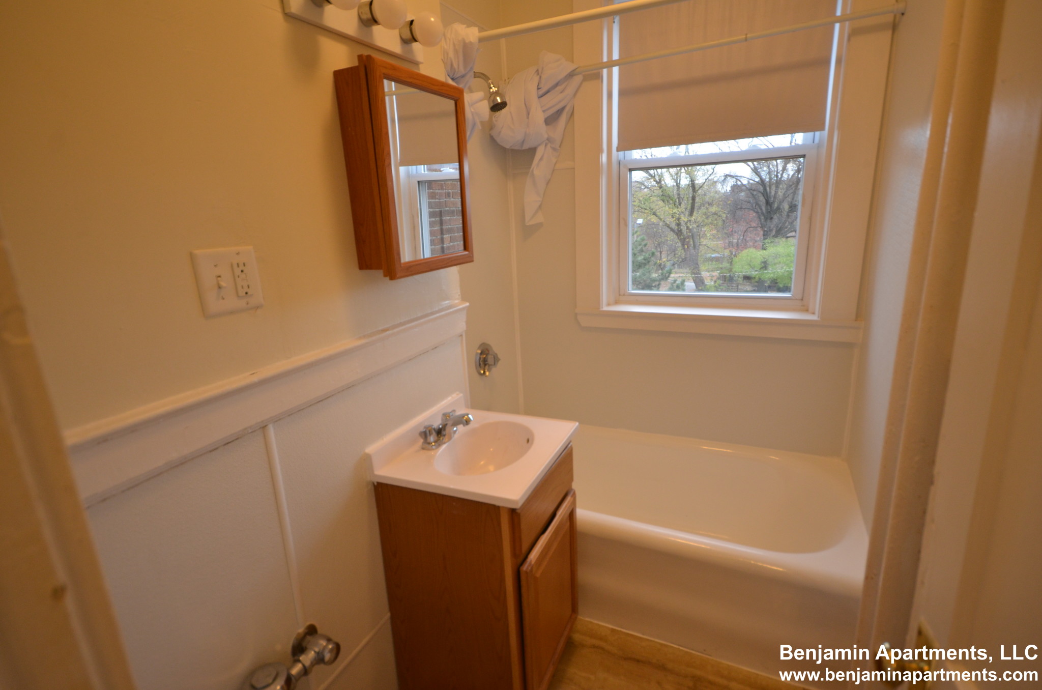 1171 Boylston St, Fenway