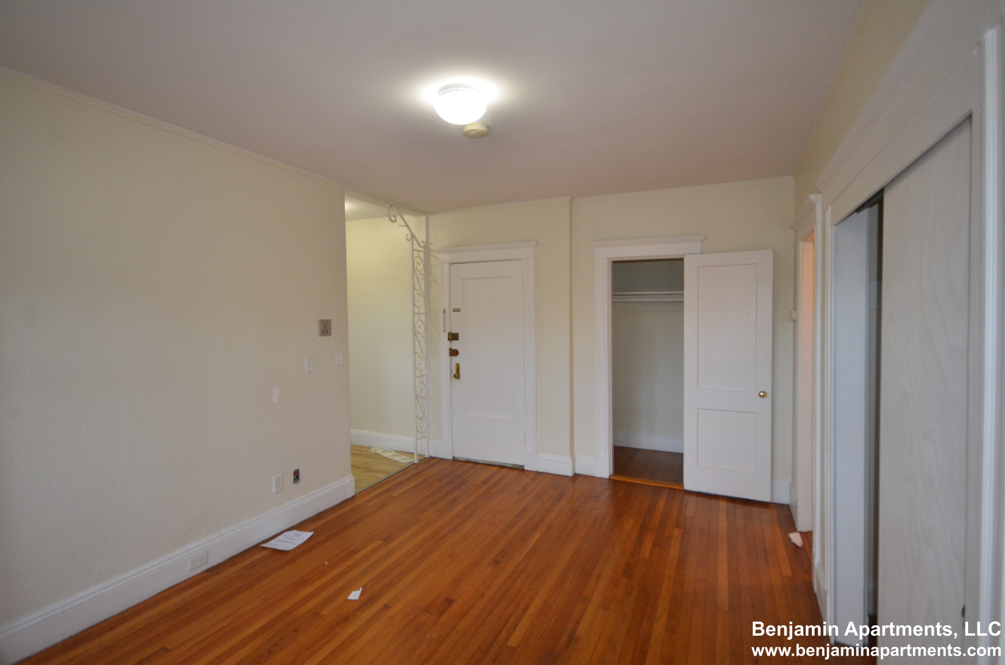 1171 Boylston St, Fenway