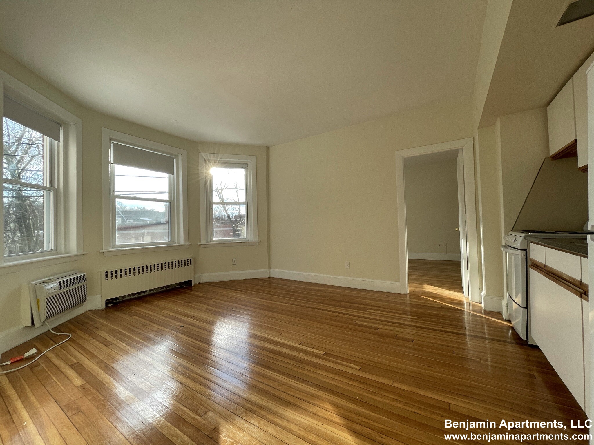 33 Lancaster Ter, Corey Hill