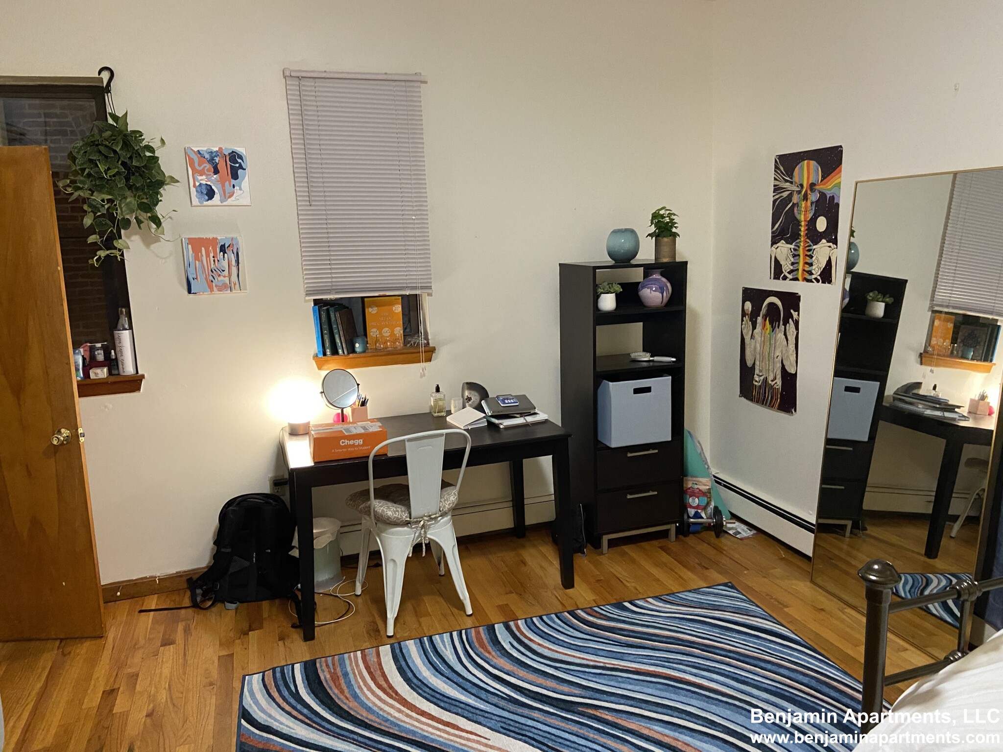 3 bed, 1 bath apartment for rent at 37 Cunard St Unit 2, South End — photo 3 of 5